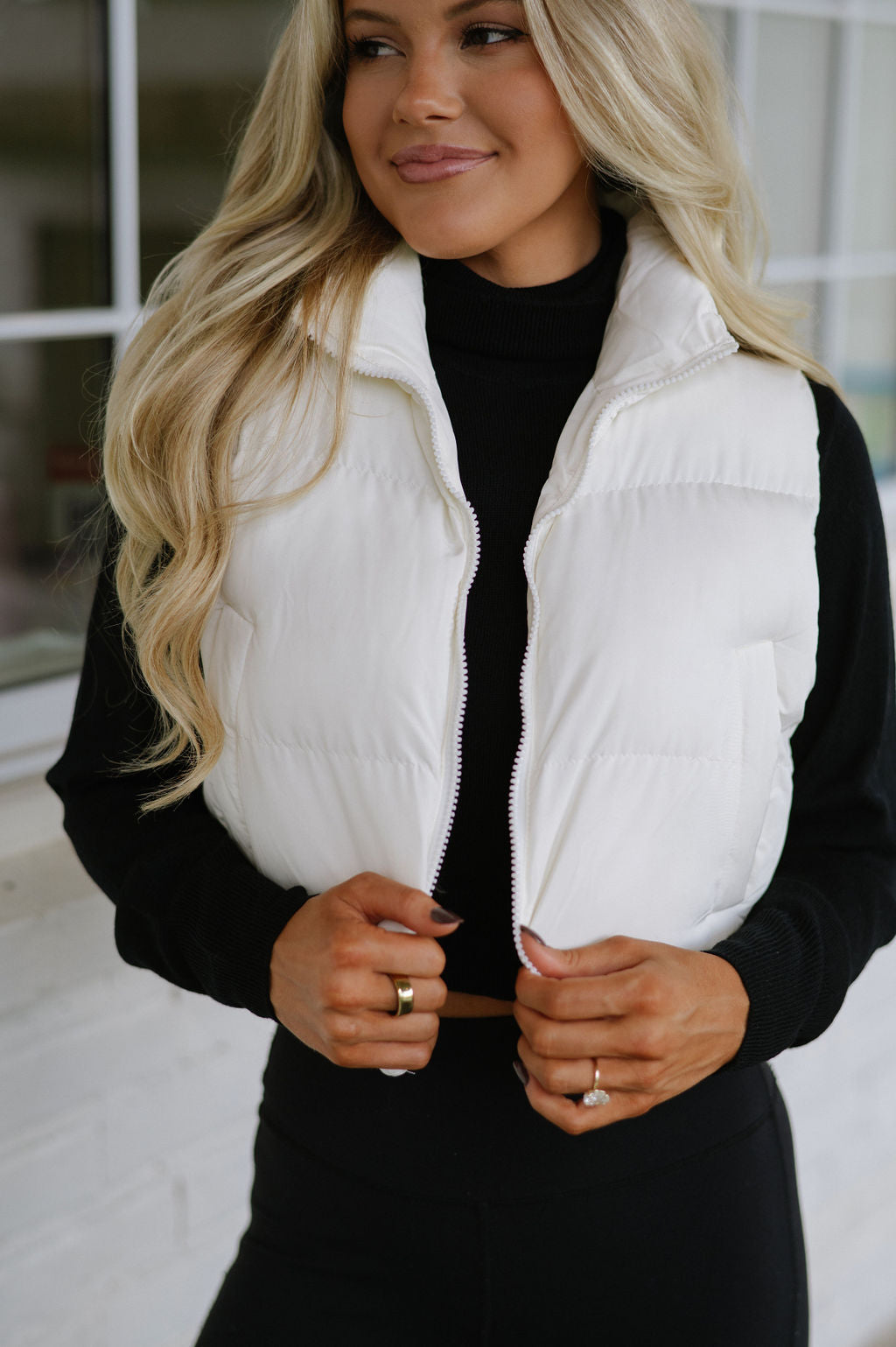 Sutton Back Bow Puffer Vest-Ivory