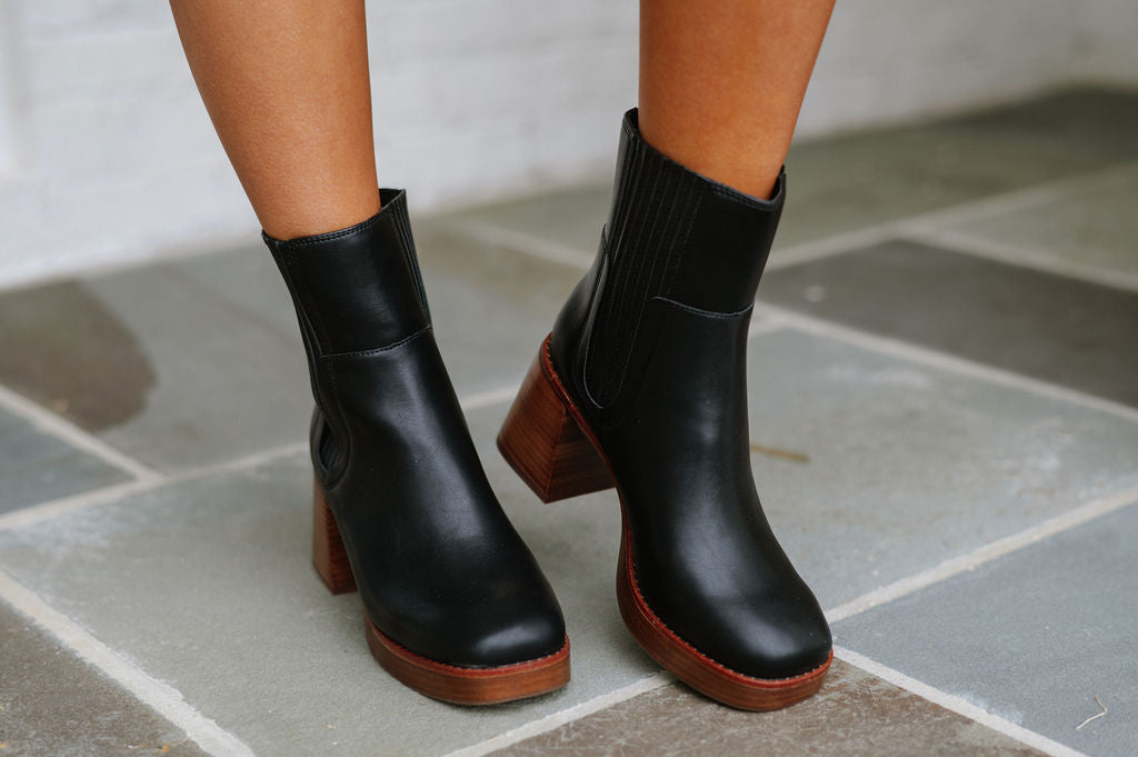 Ivanka Booties-Black