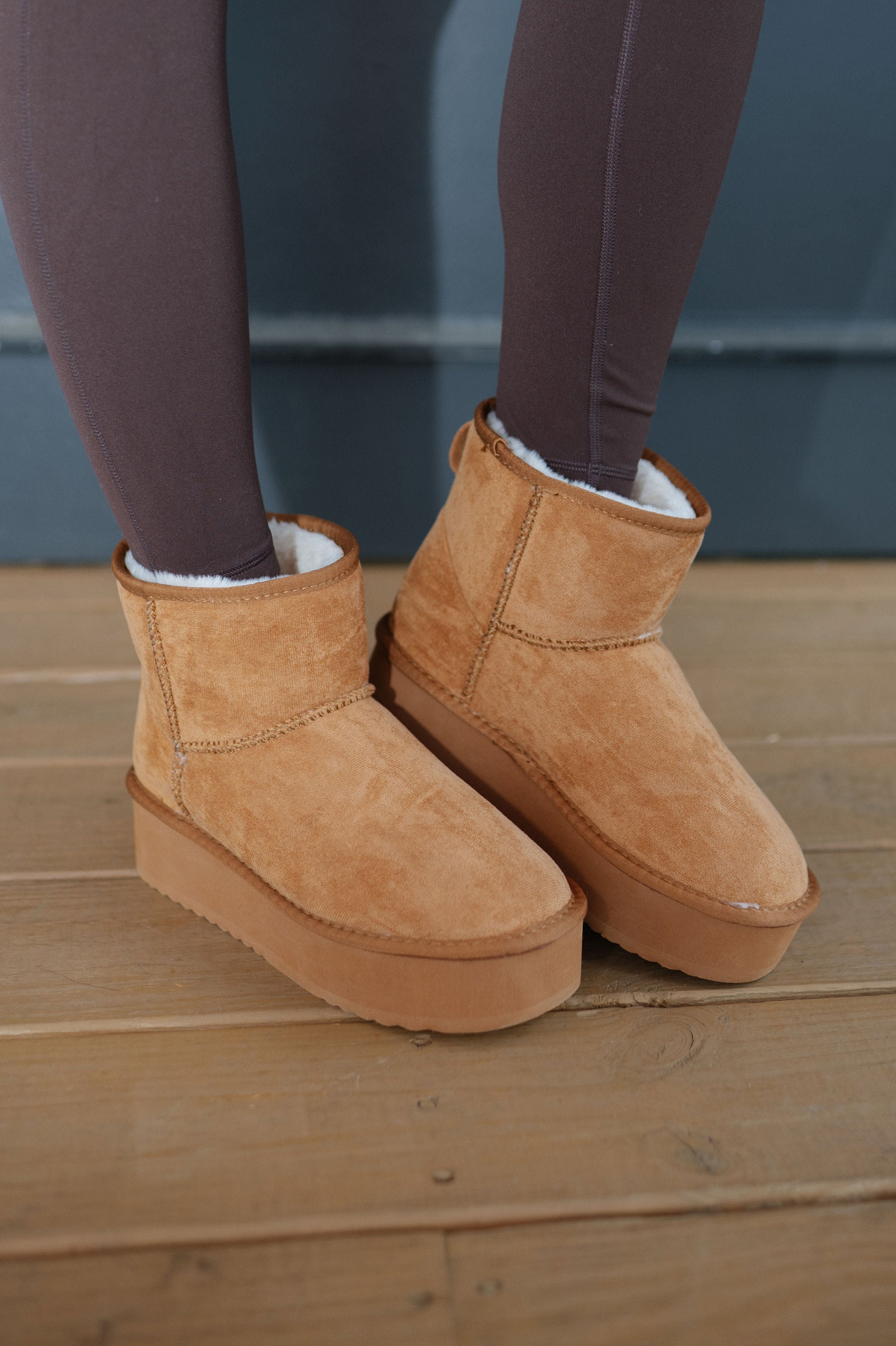 Lucas Platform Boots-Tan