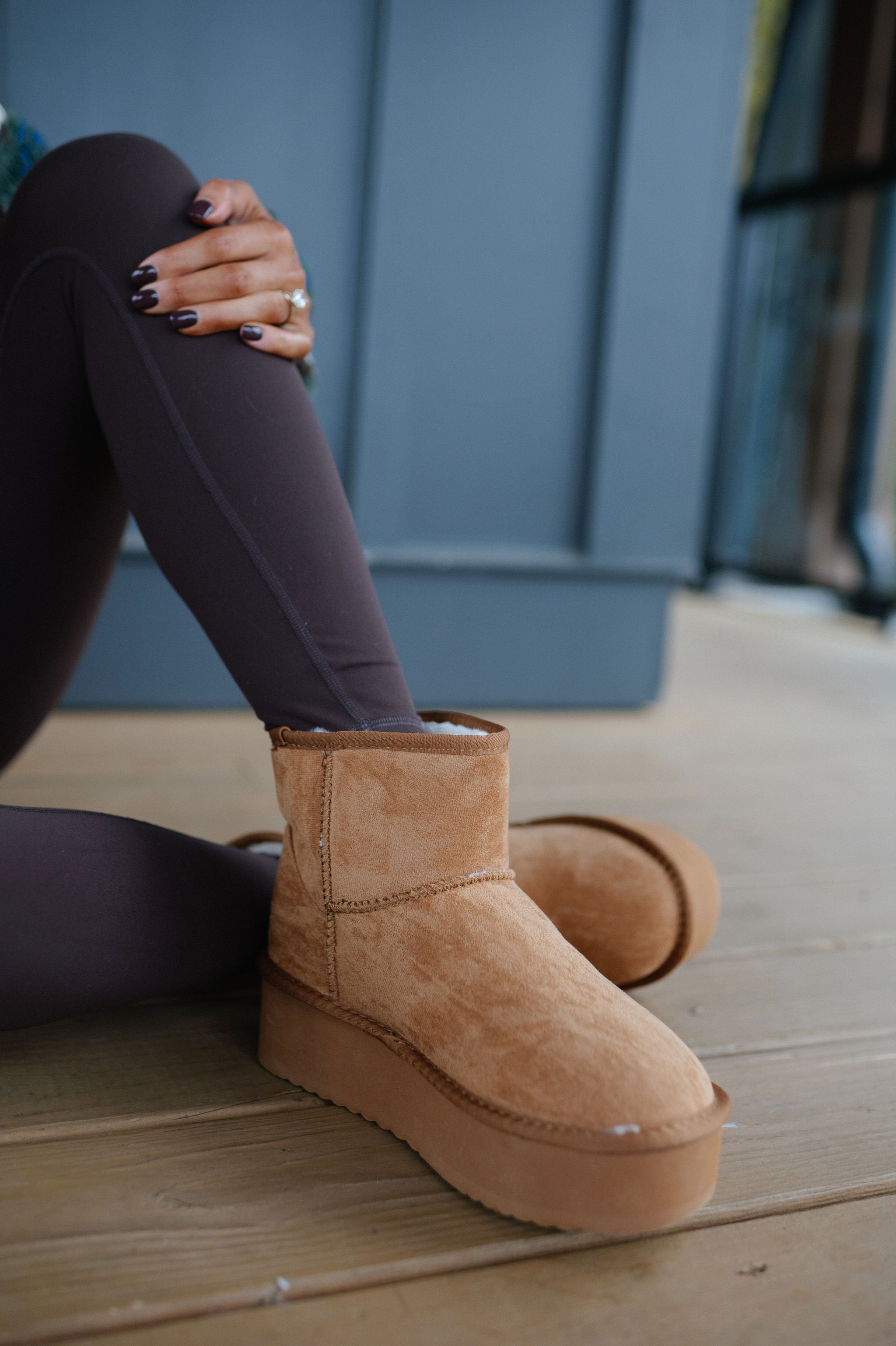 Lucas Platform Boots-Tan