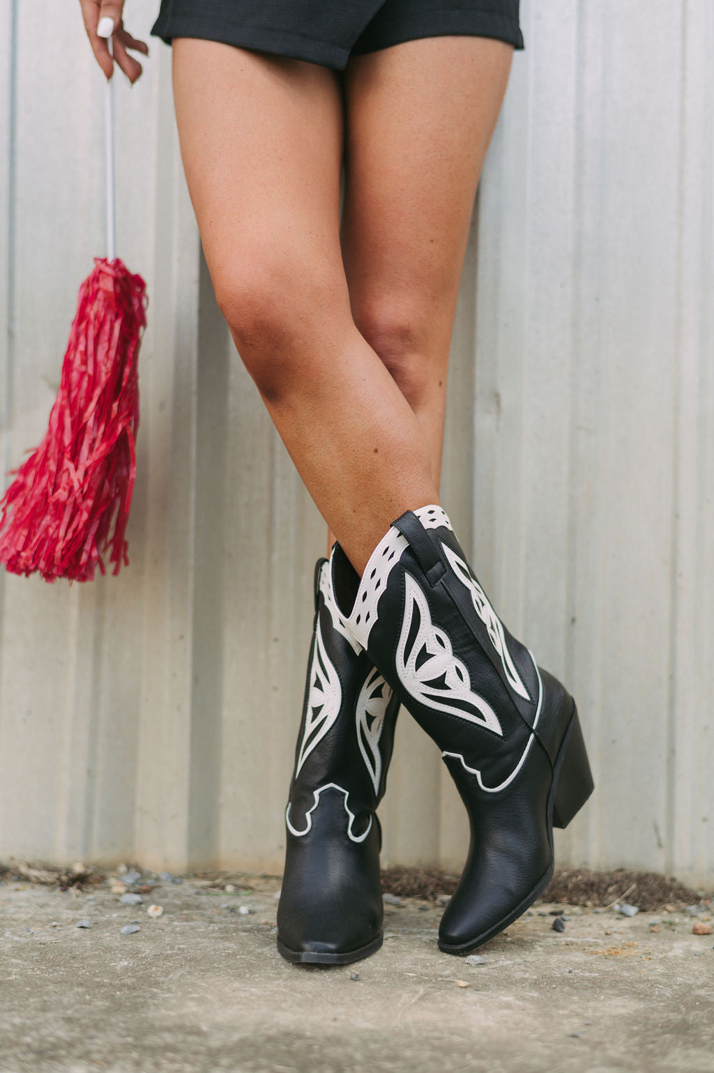 Claire Boots- Black/Ivory