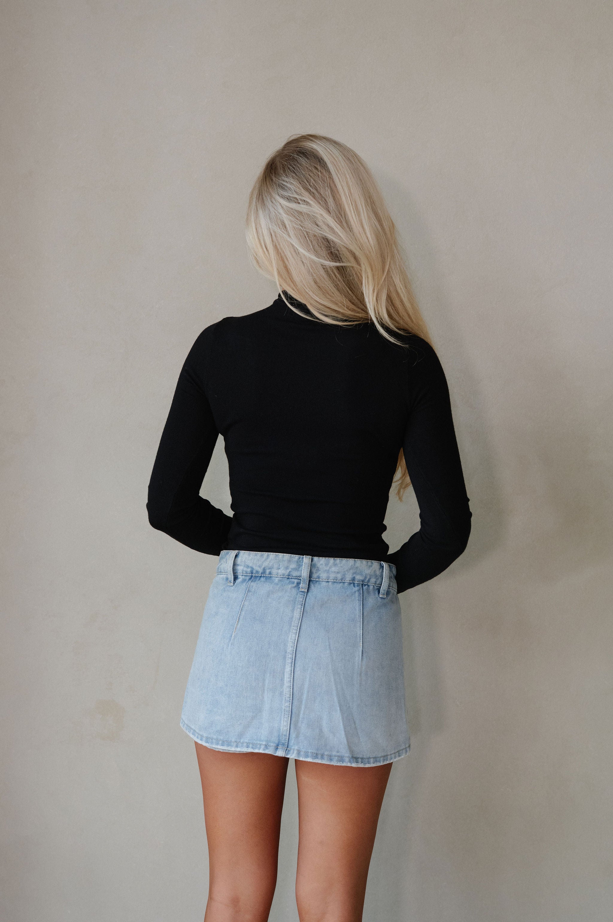 Juniper Sweater-Black