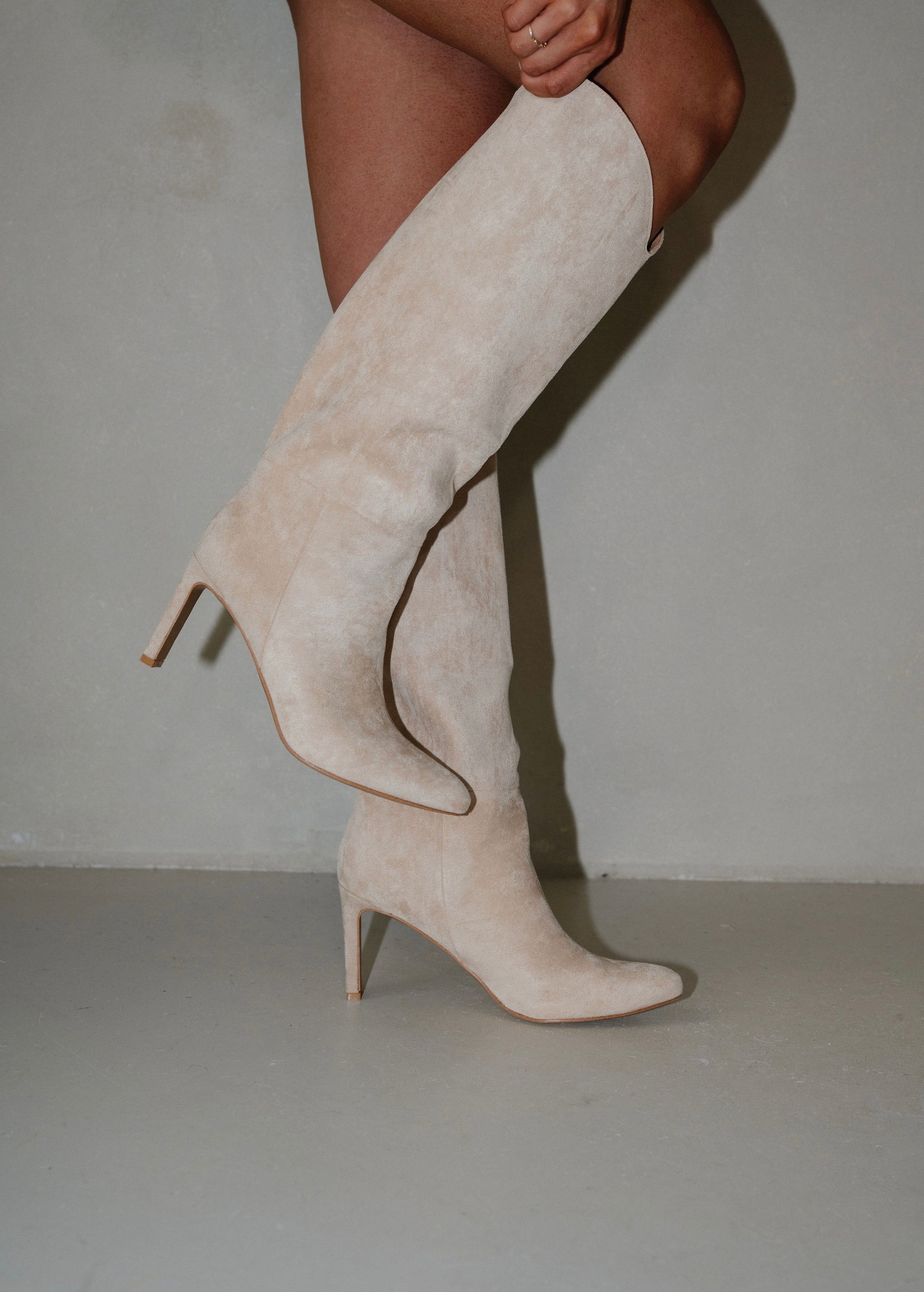 Brielle Boot-Beige