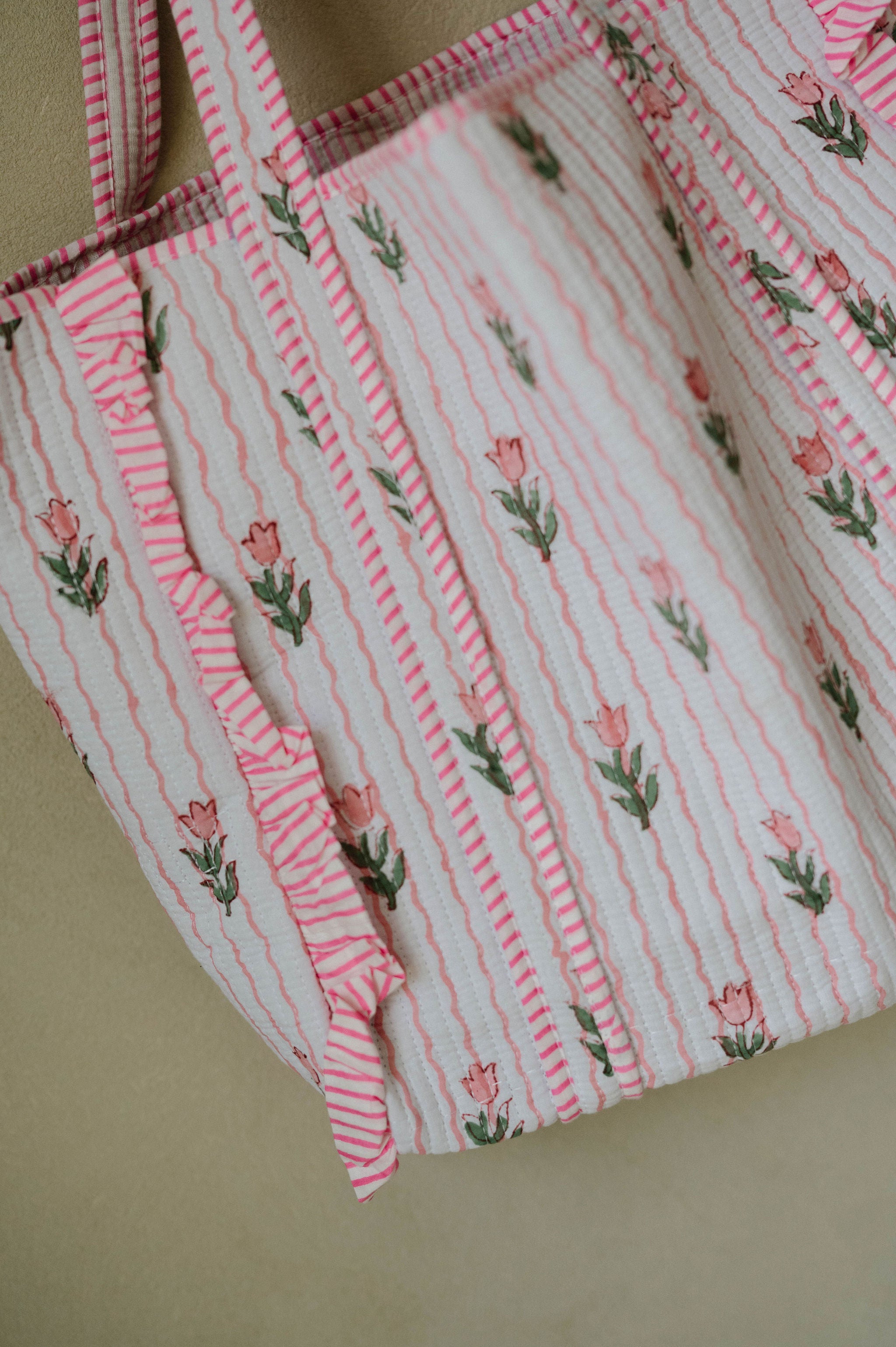 Larkin Floral Tote Bag-Peach