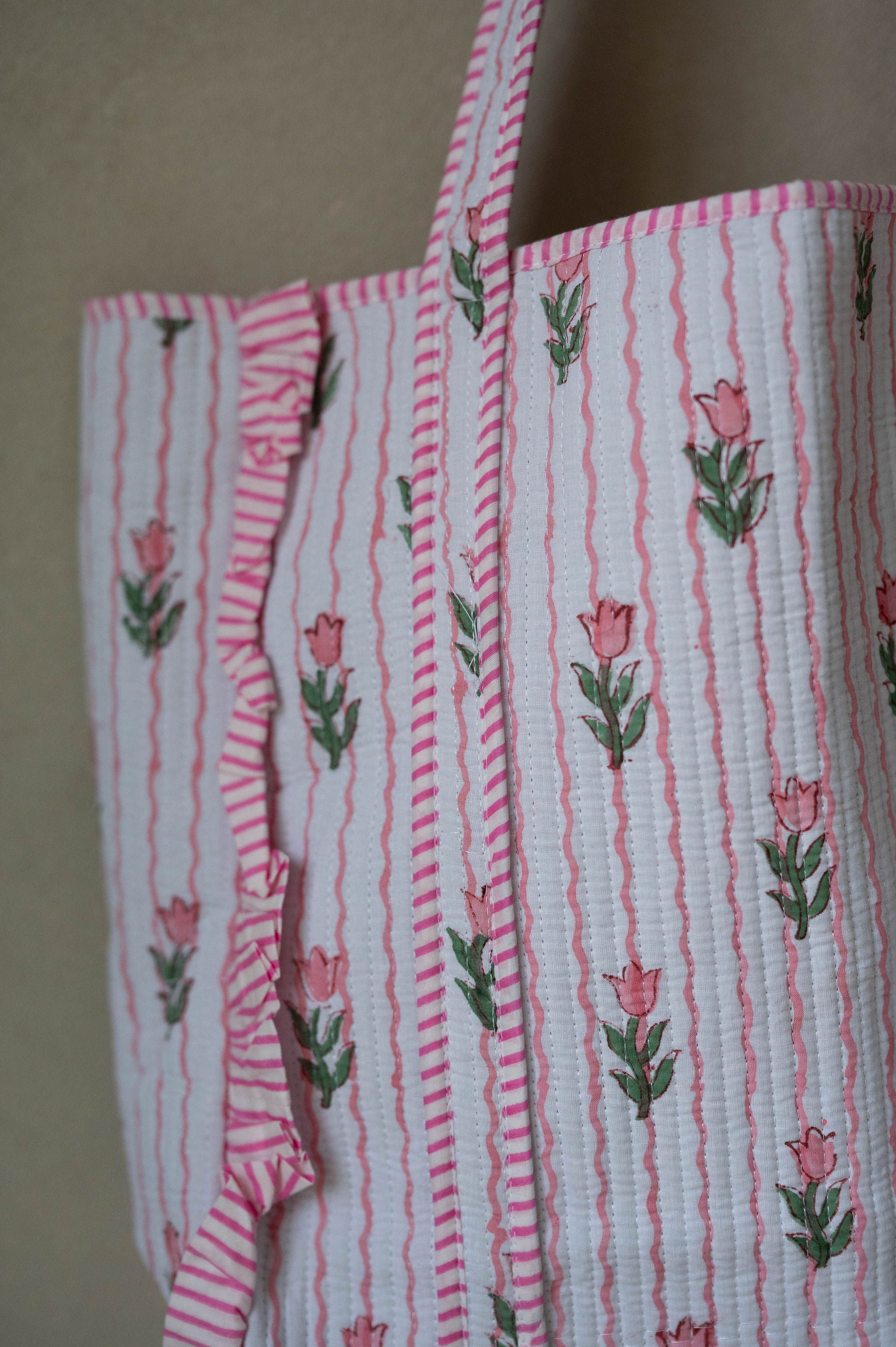 Larkin Floral Tote Bag-Peach