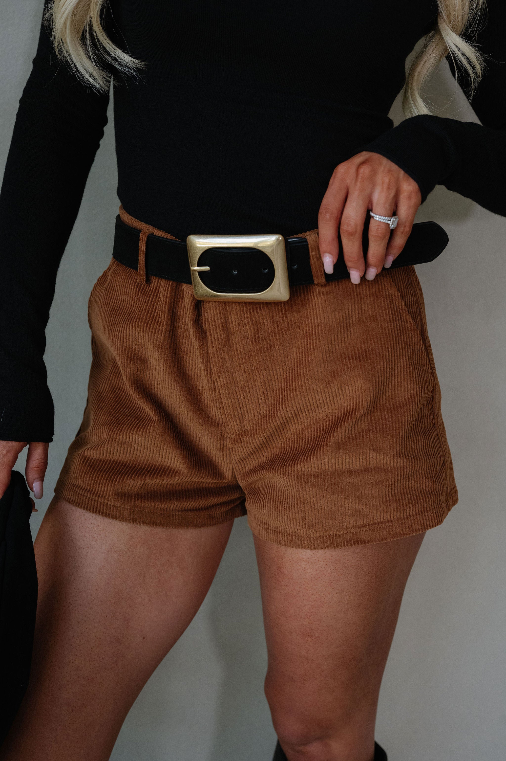 Astrid Corduroy Shorts-Brown