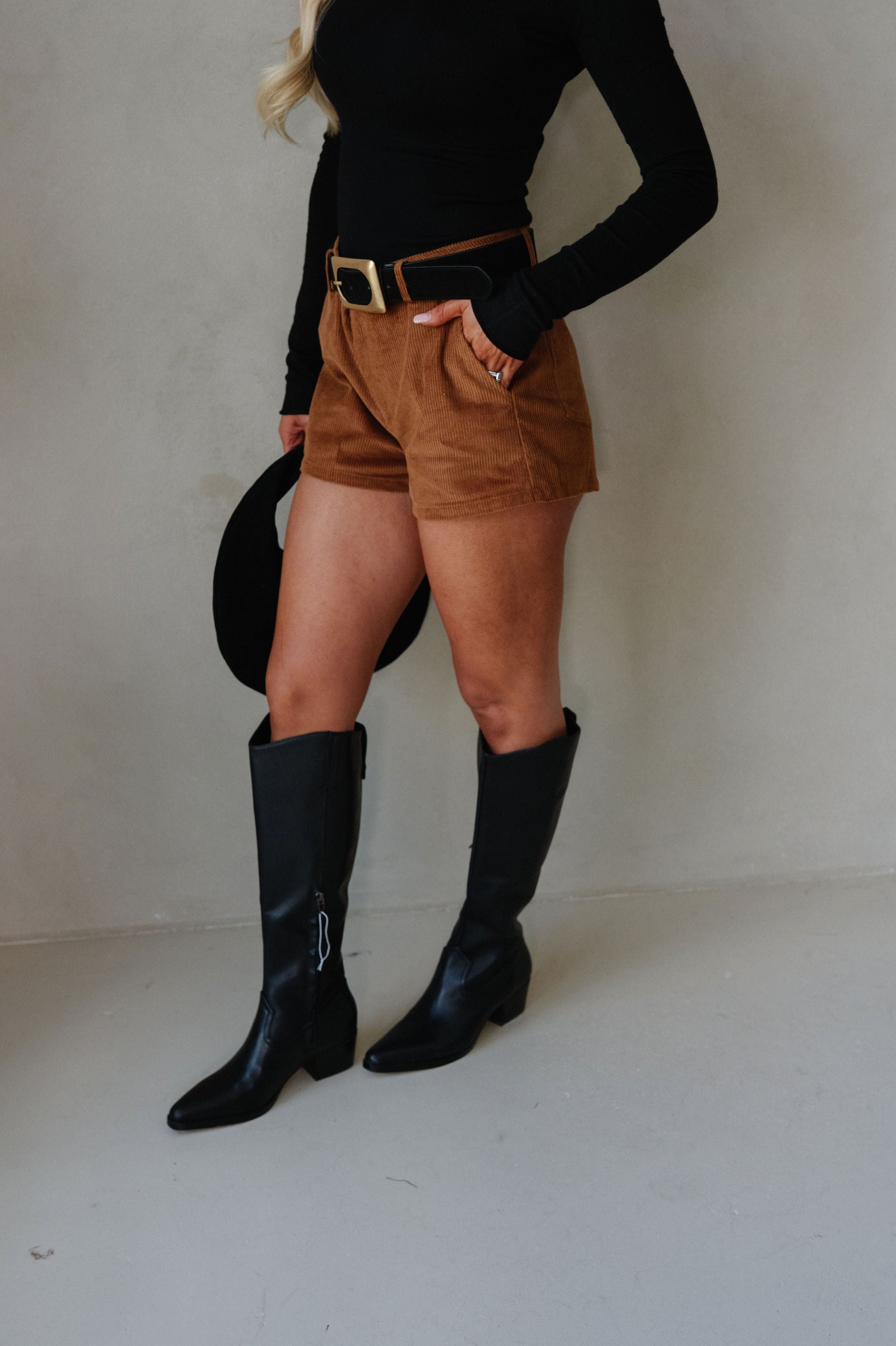 Astrid Corduroy Shorts-Brown