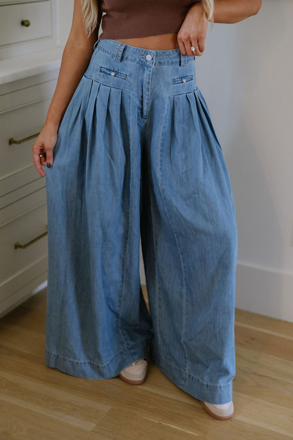 Pleated High Waisted Pants-Medium Wash