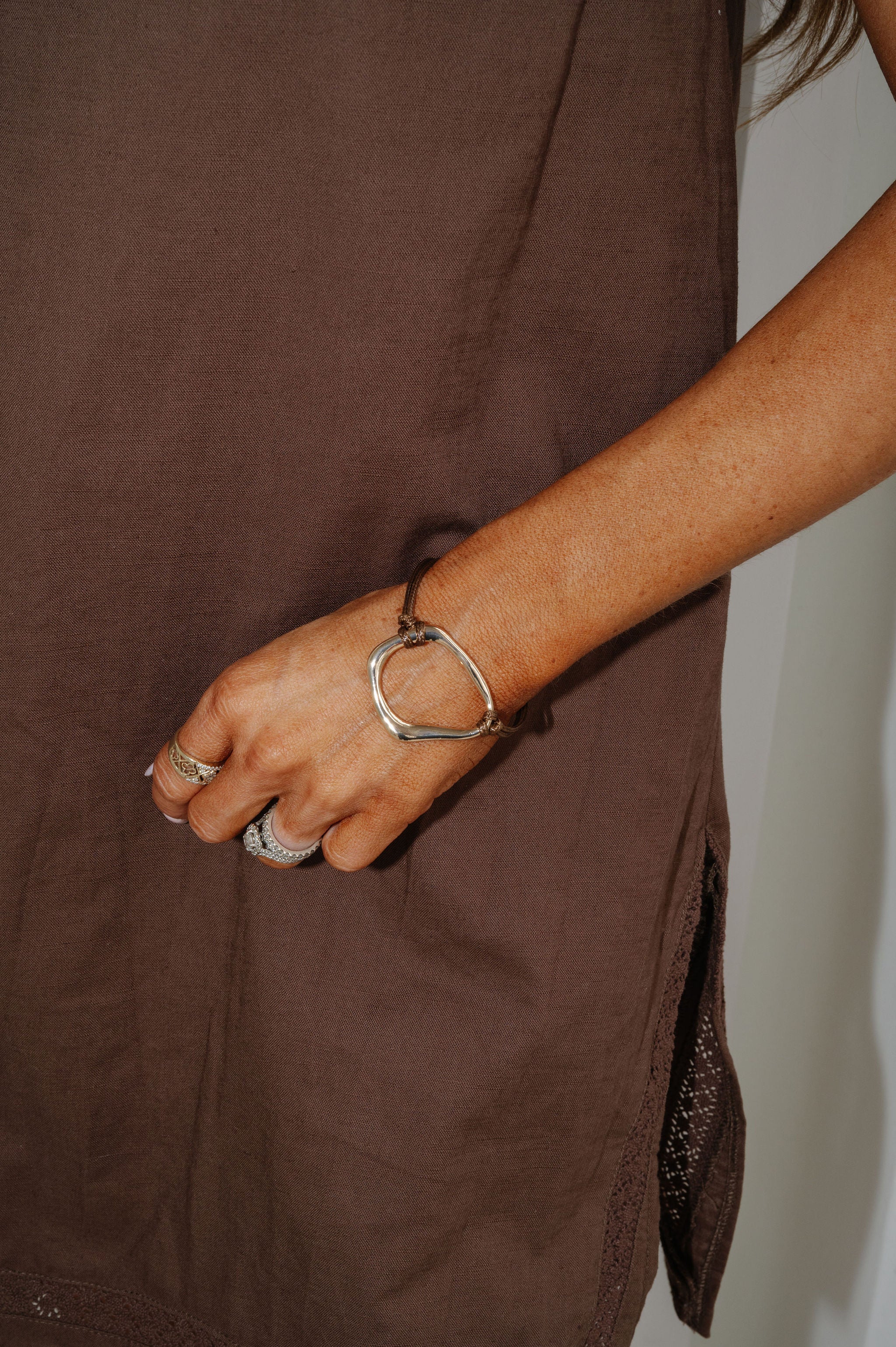 Abstract Wave Cord Bracelet-Gold Brown