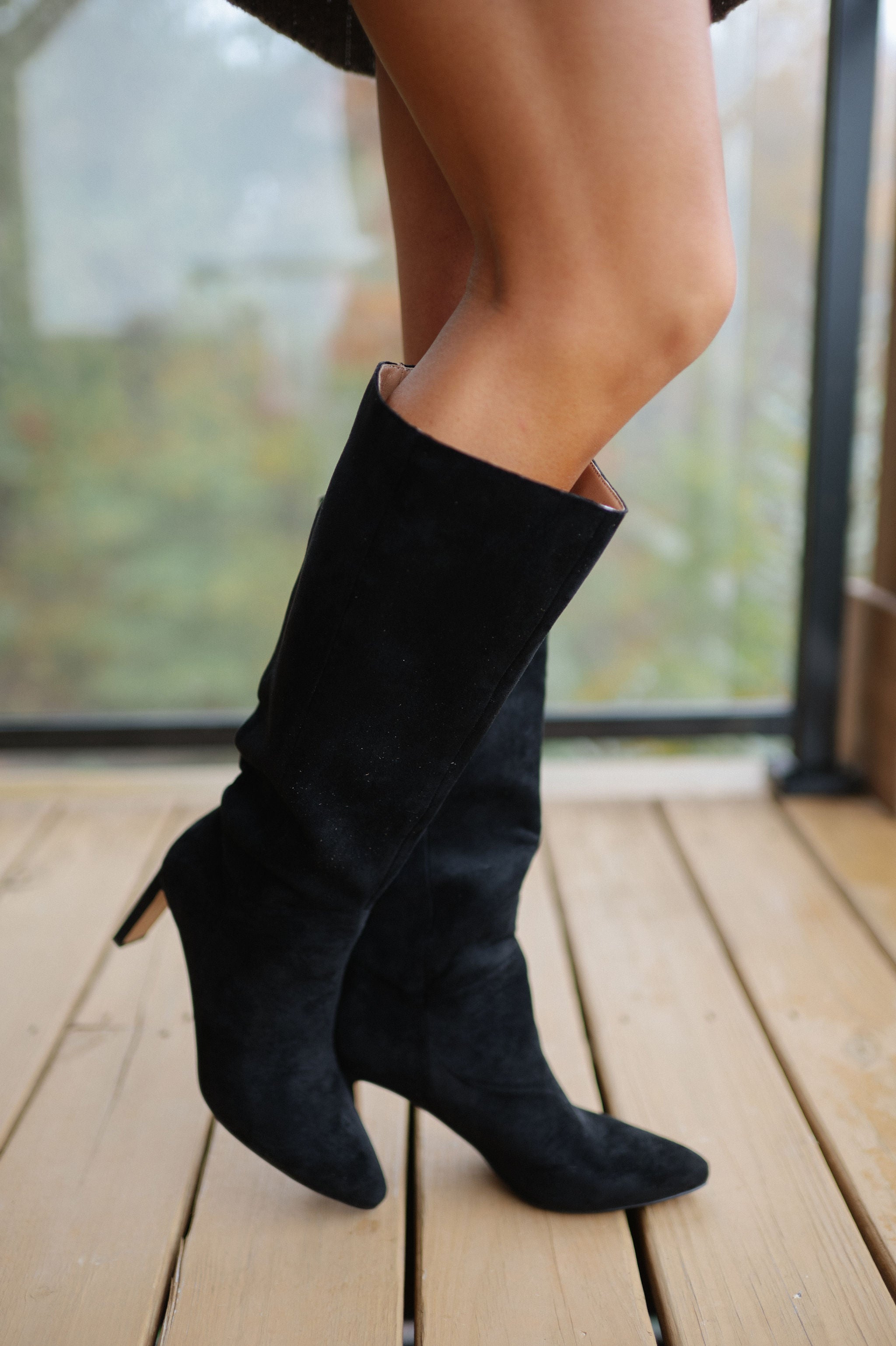 Adriana Boots-Black
