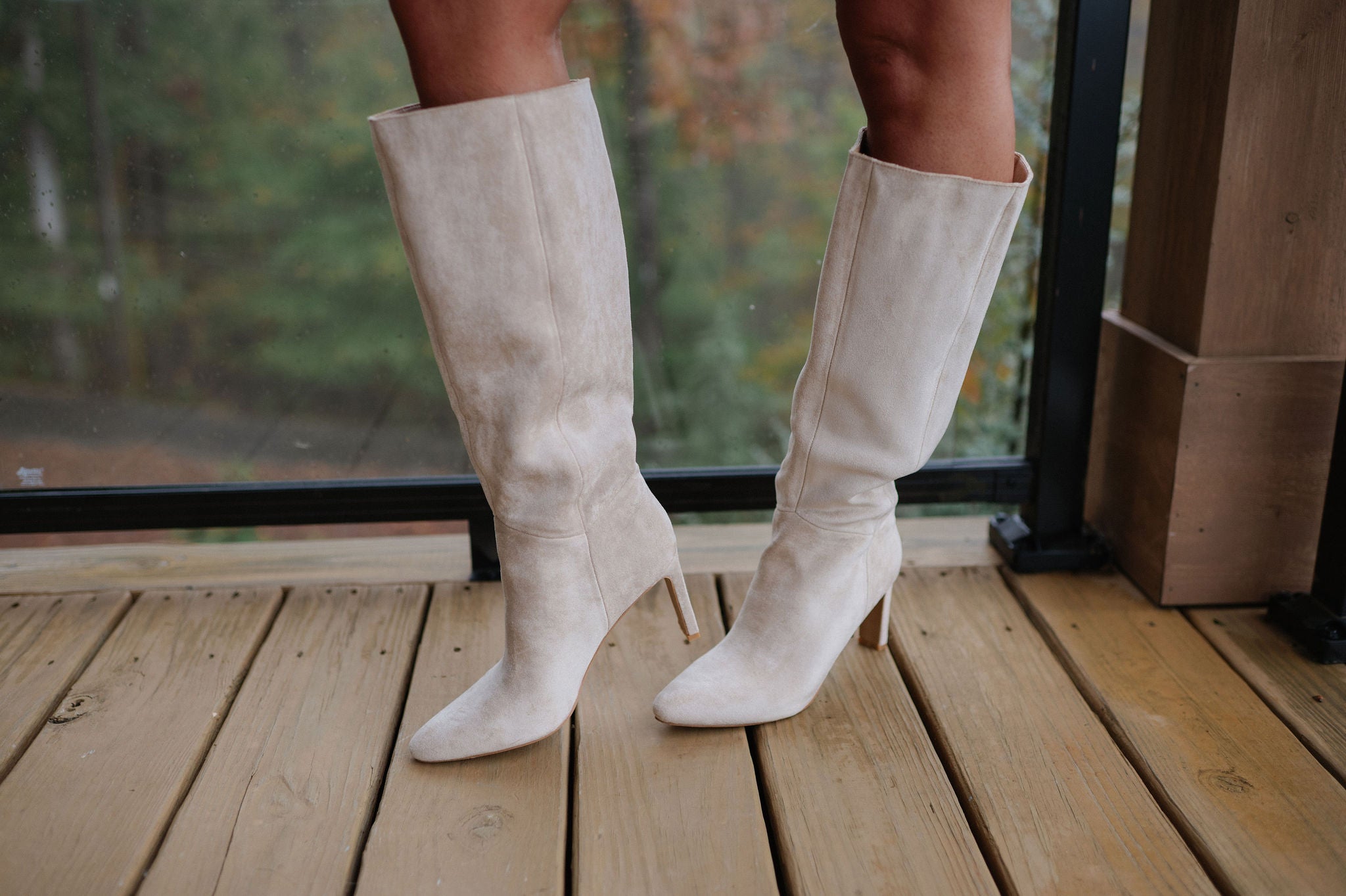 Adriana Boots-Beige