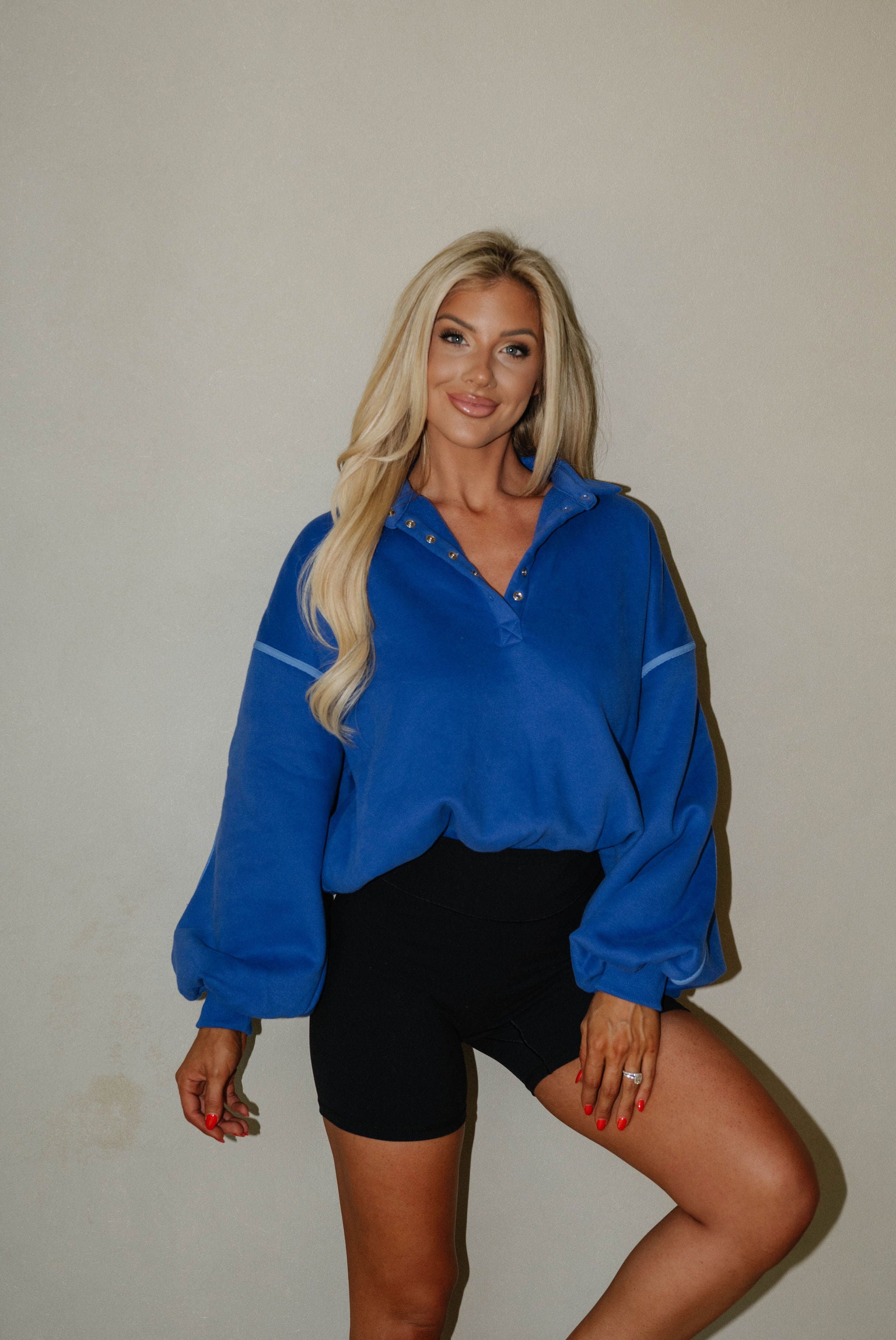 Alexa Contrast Piping Pullover-Cobalt