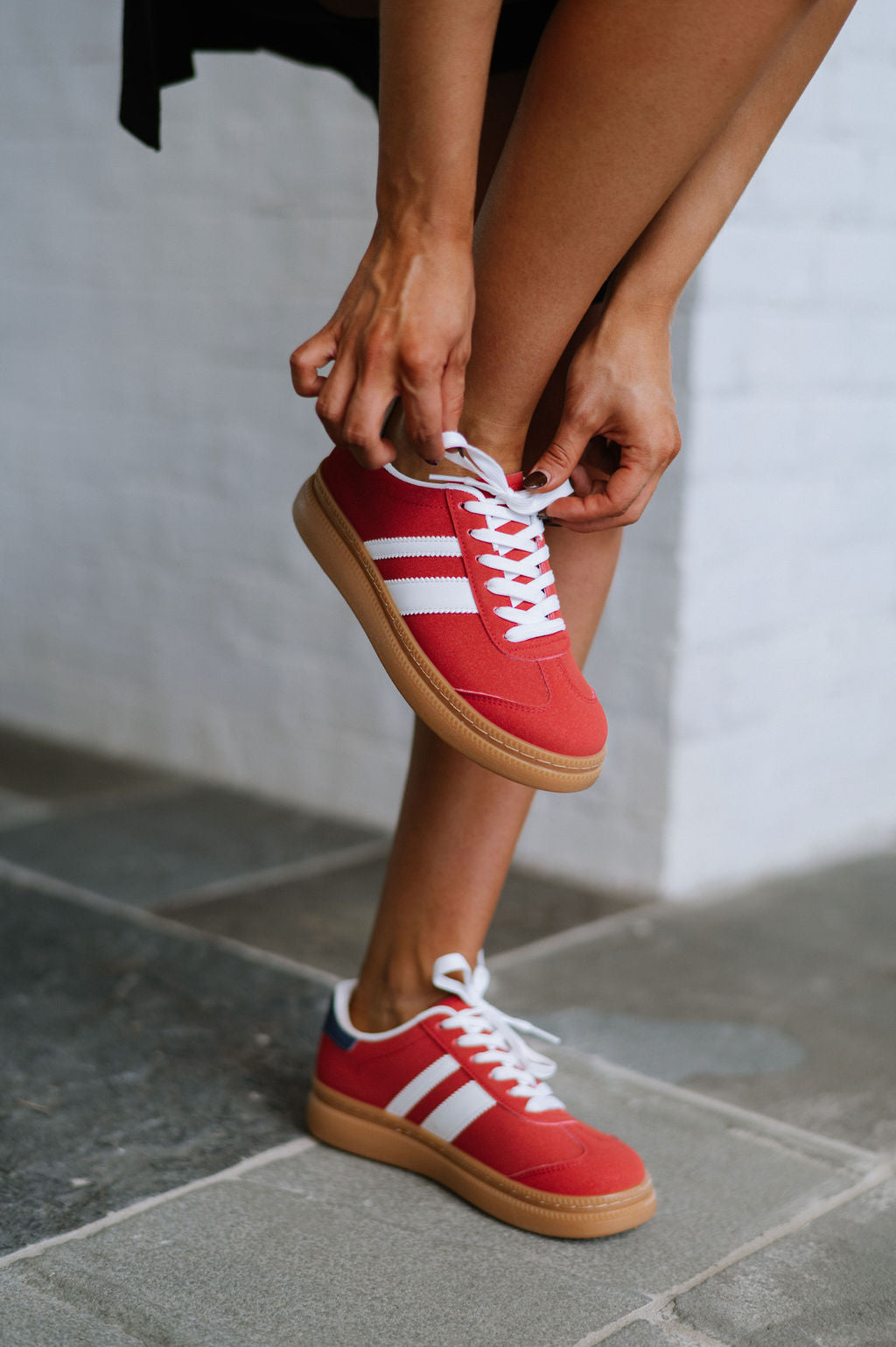 Laili Sneakers-Red