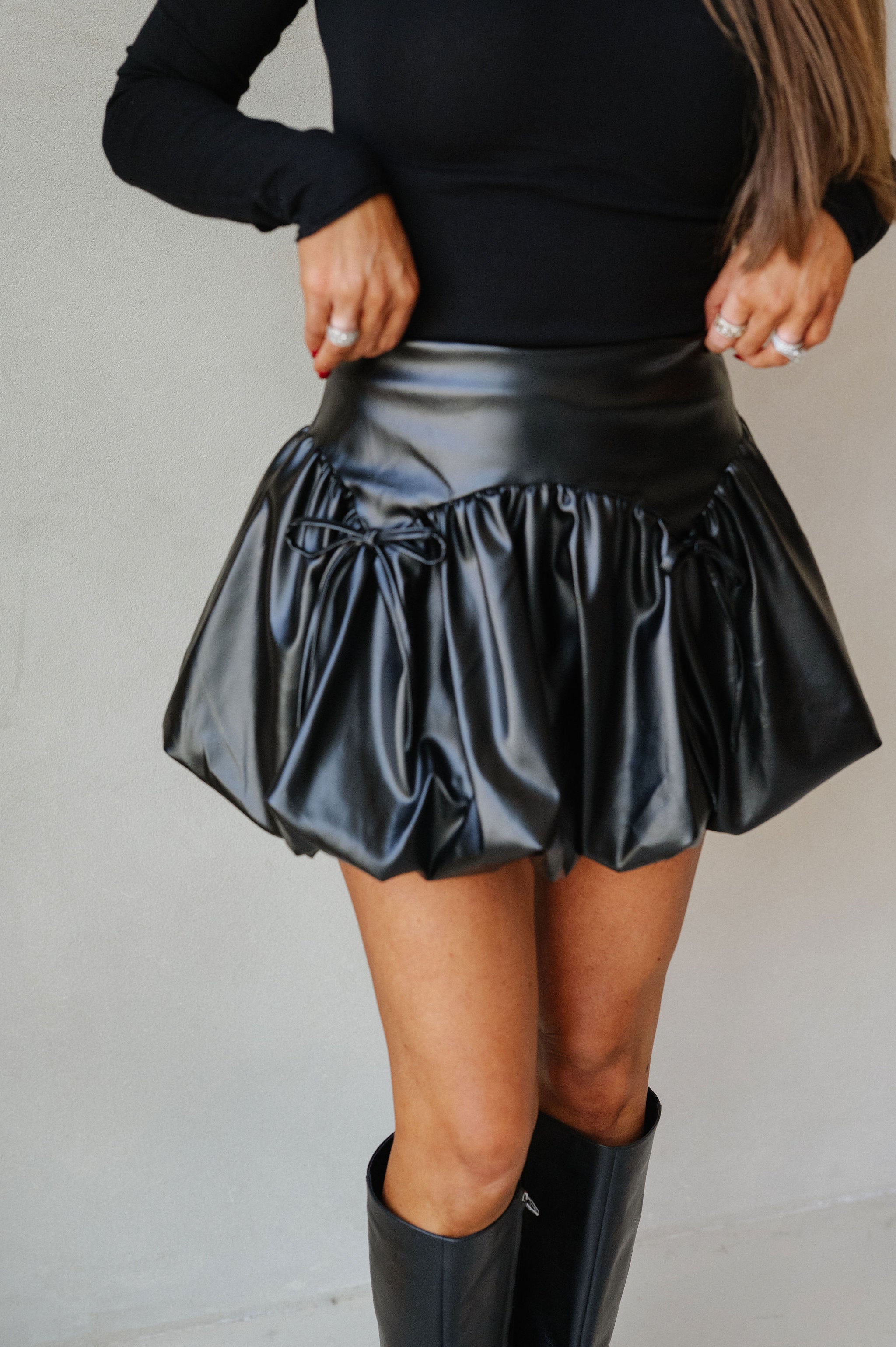 Finley Bubble Skirt-Black