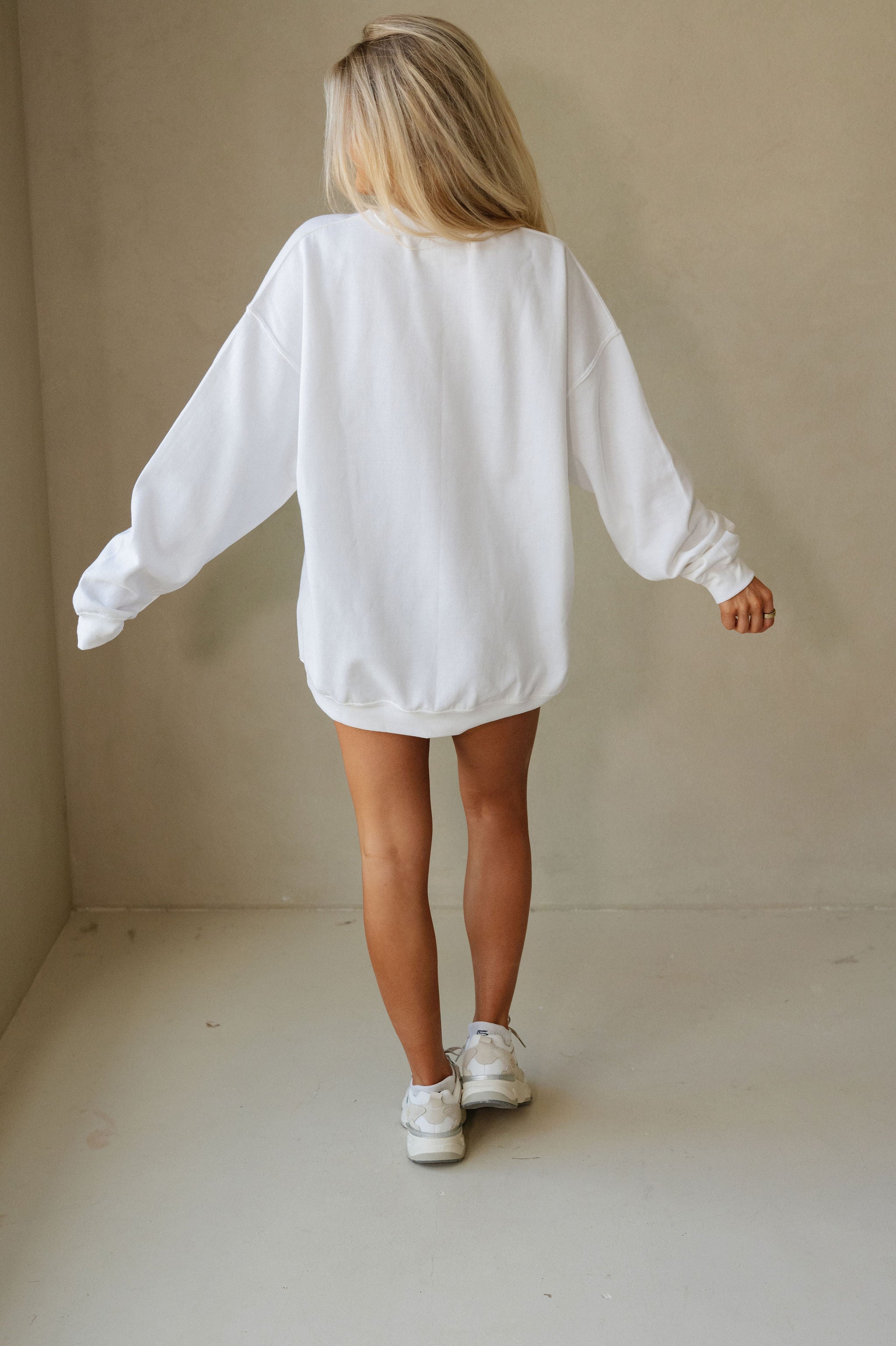 "BRIDE" Puff Crewneck-White
