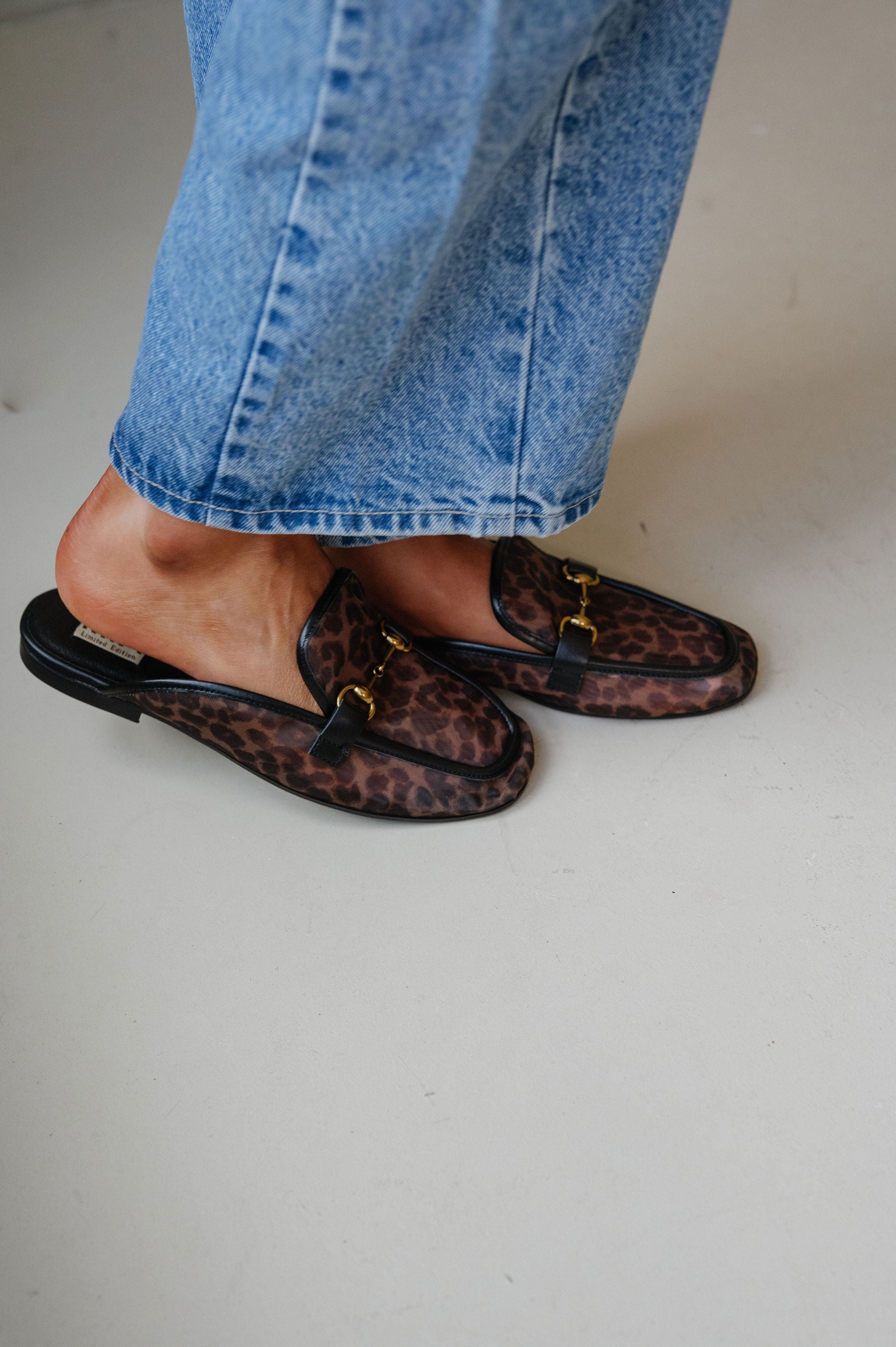 Bouquet Mule-Leopard