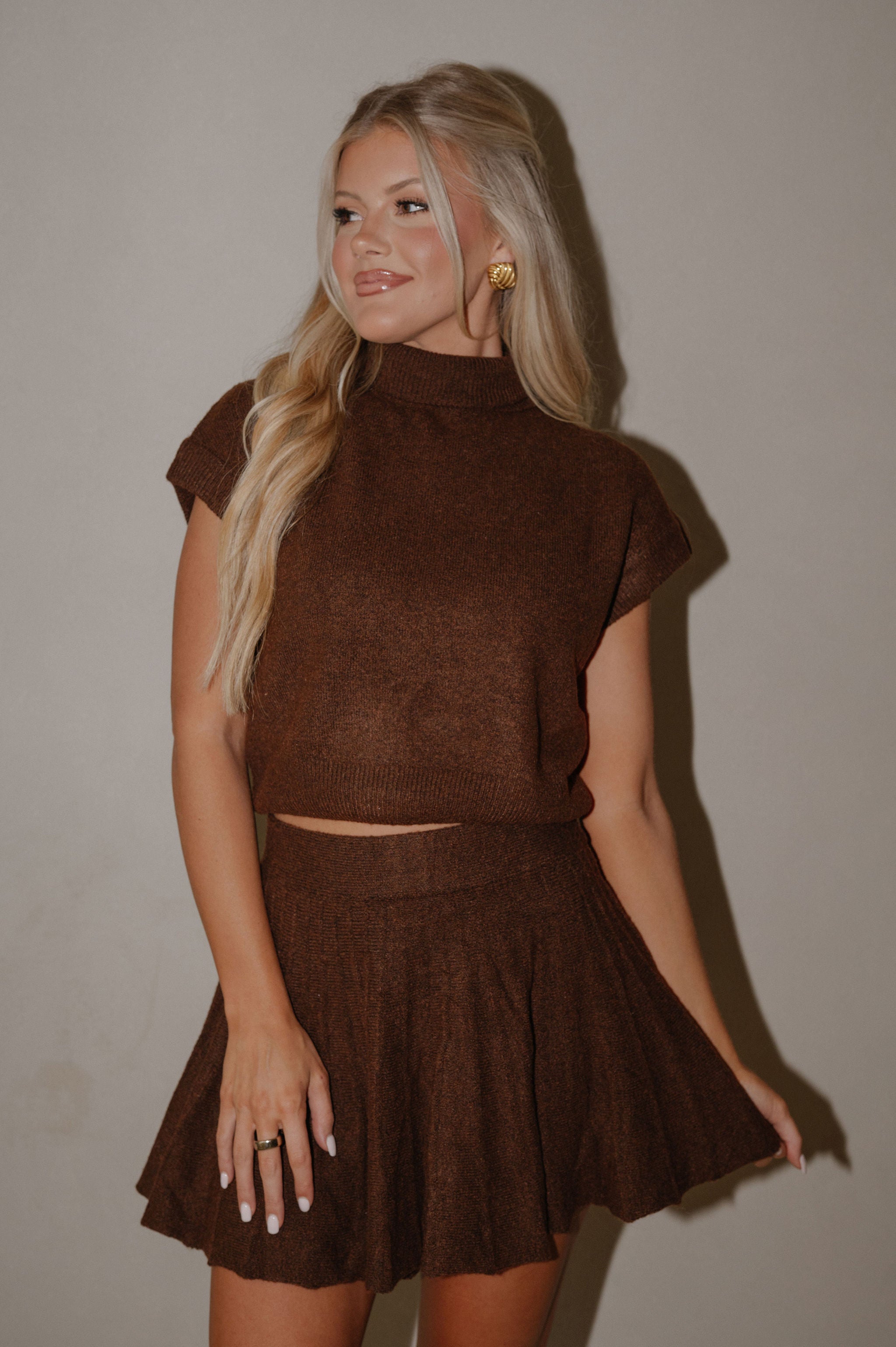 Bennet Pleated Skirt Set-Chestnut