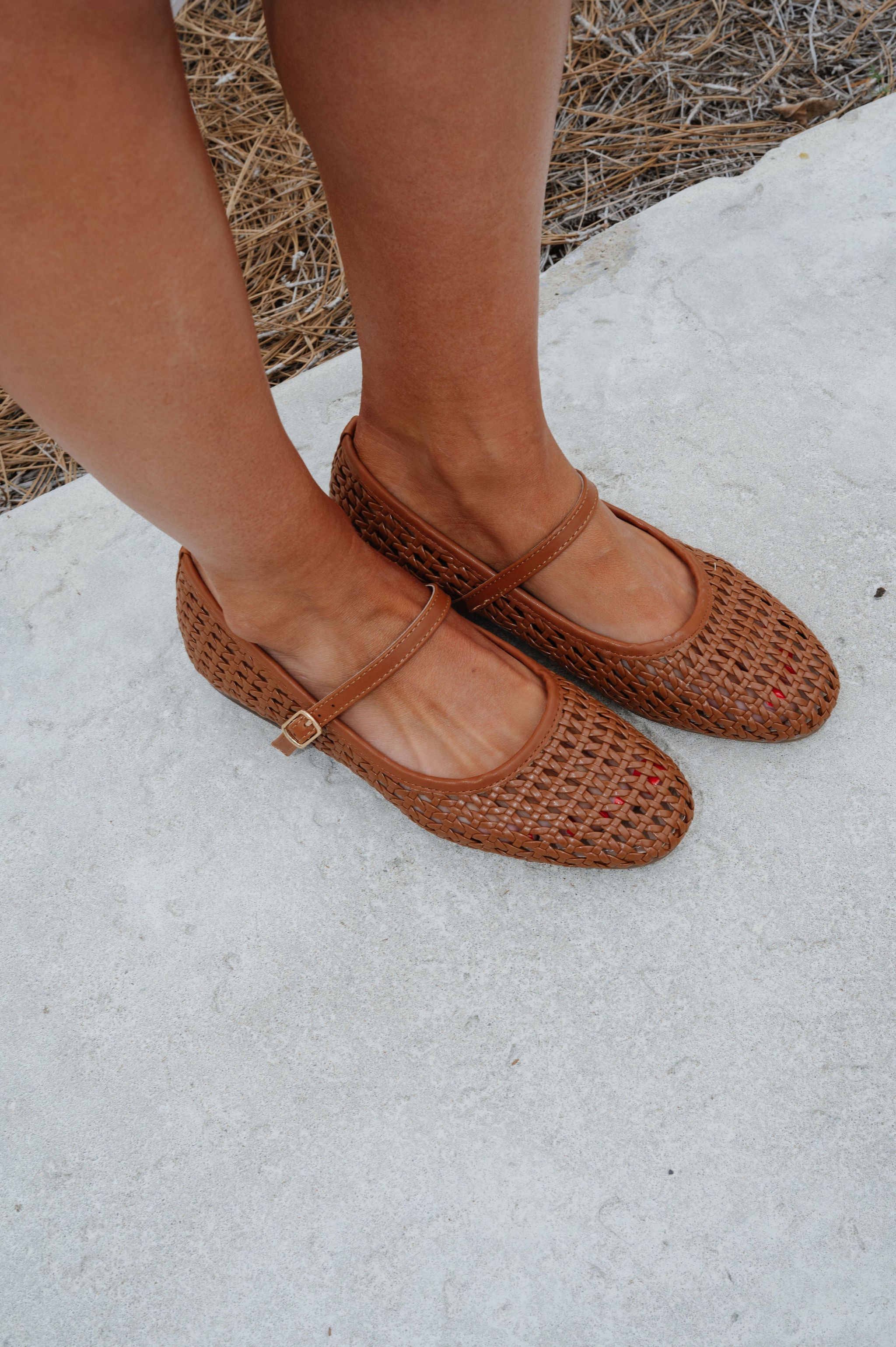 Concinnity Woven Mesh Flat-Tan