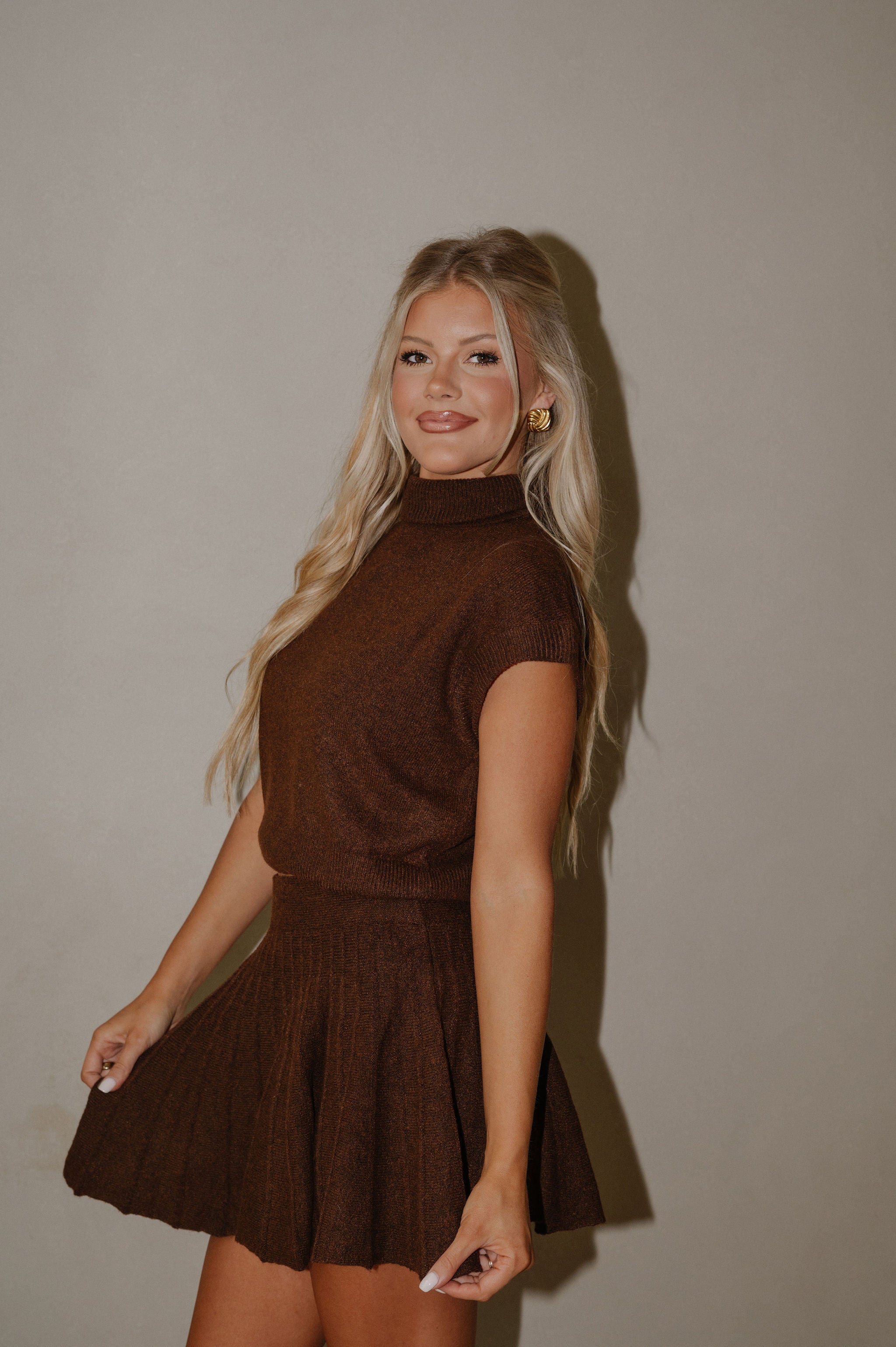 Bennet Pleated Skirt Set-Chestnut