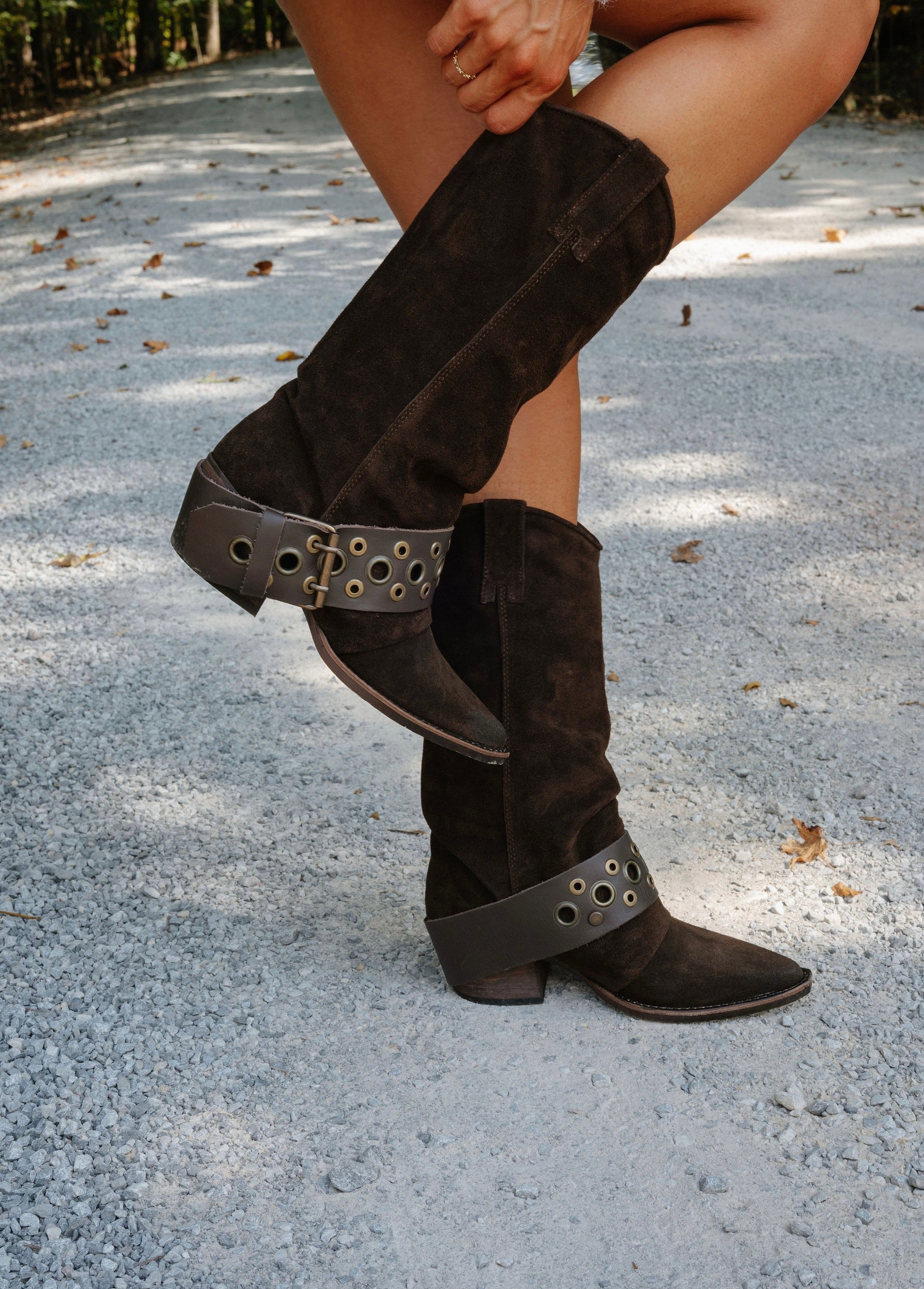 Ashwood Boot-Brown Suede