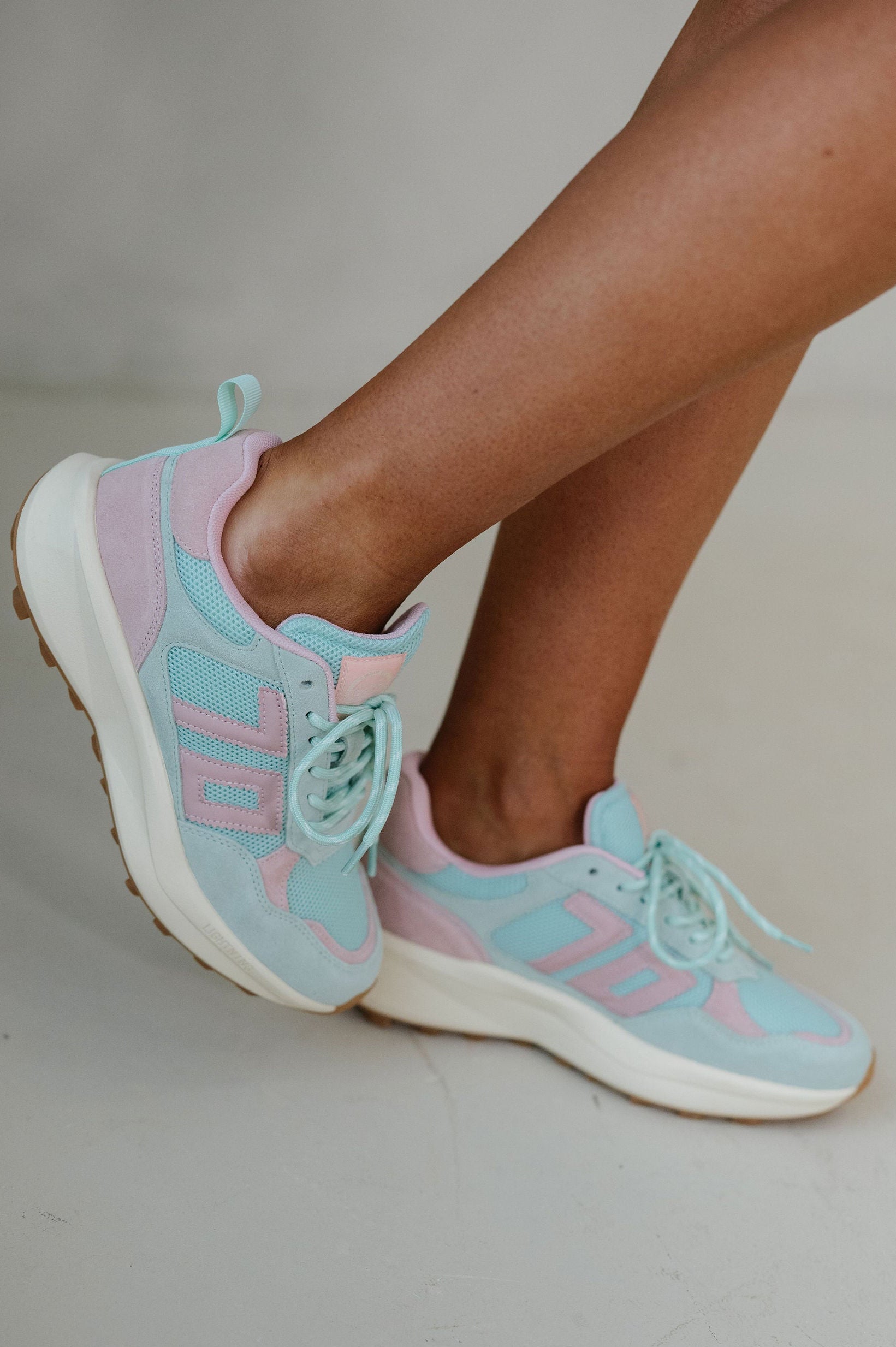 Back 70 Lightning Sneakers-Light Green/Pink