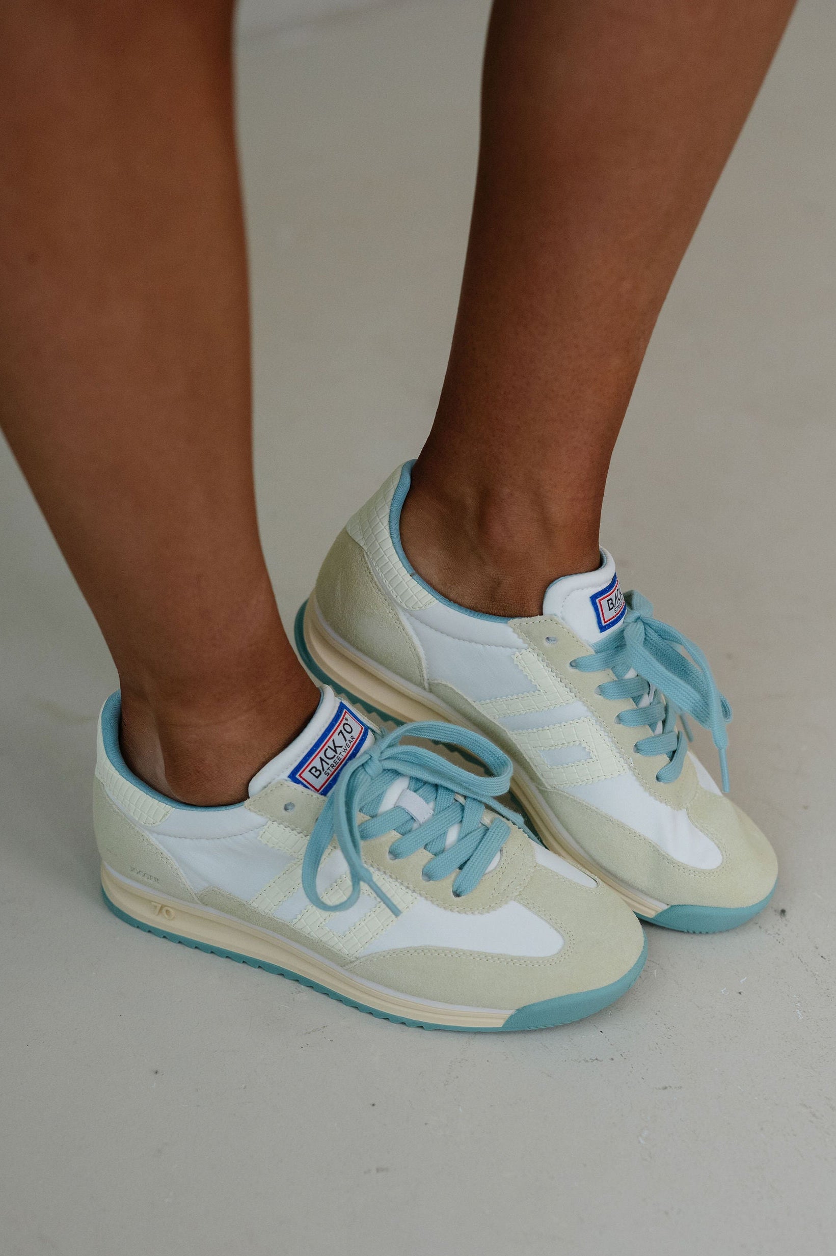 Back 70 Jogger Sneakers-Light Yellow