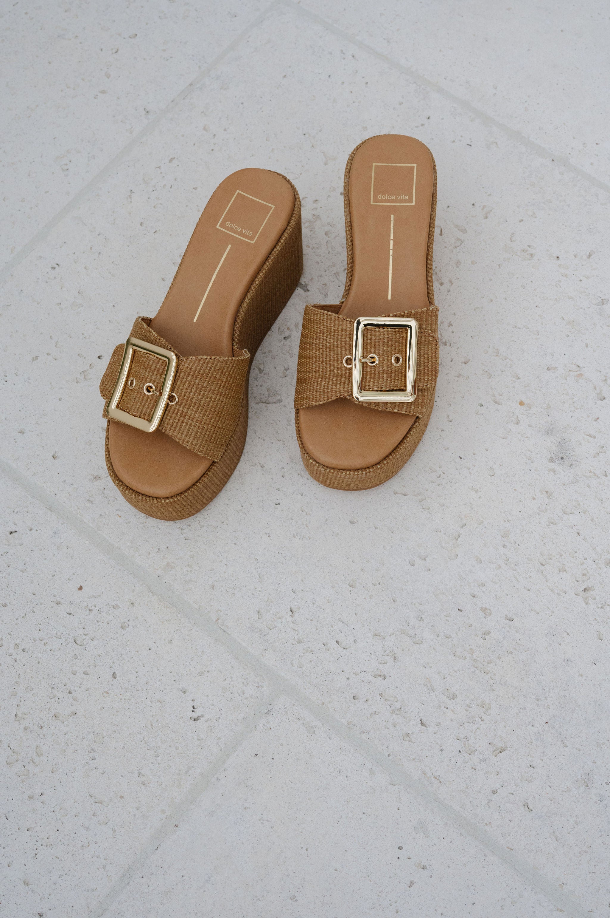 Jilian Raffia Wedge- Mocha//DOLCE VITA