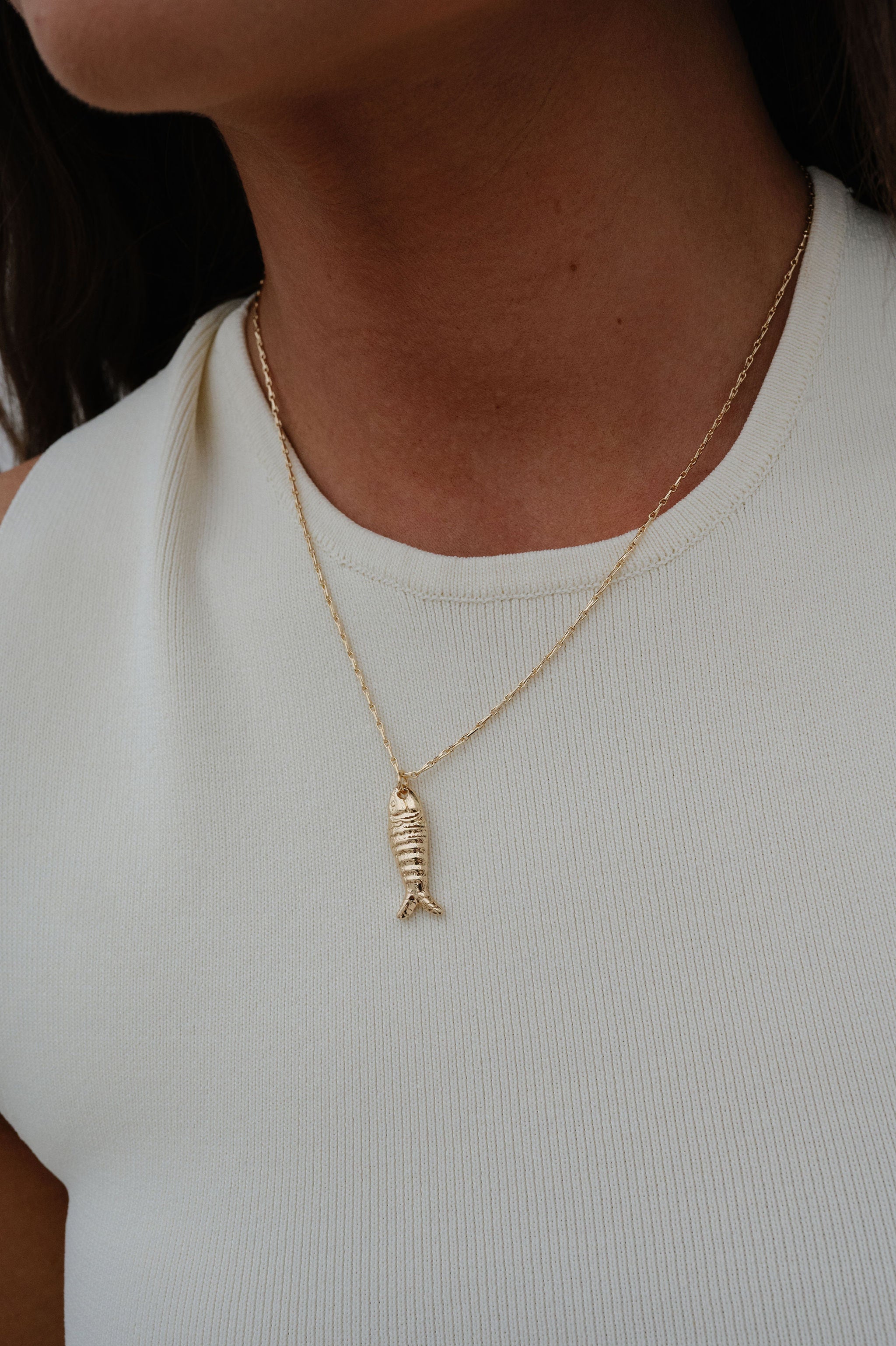 Sardine Pendant Chain Necklace-Gold