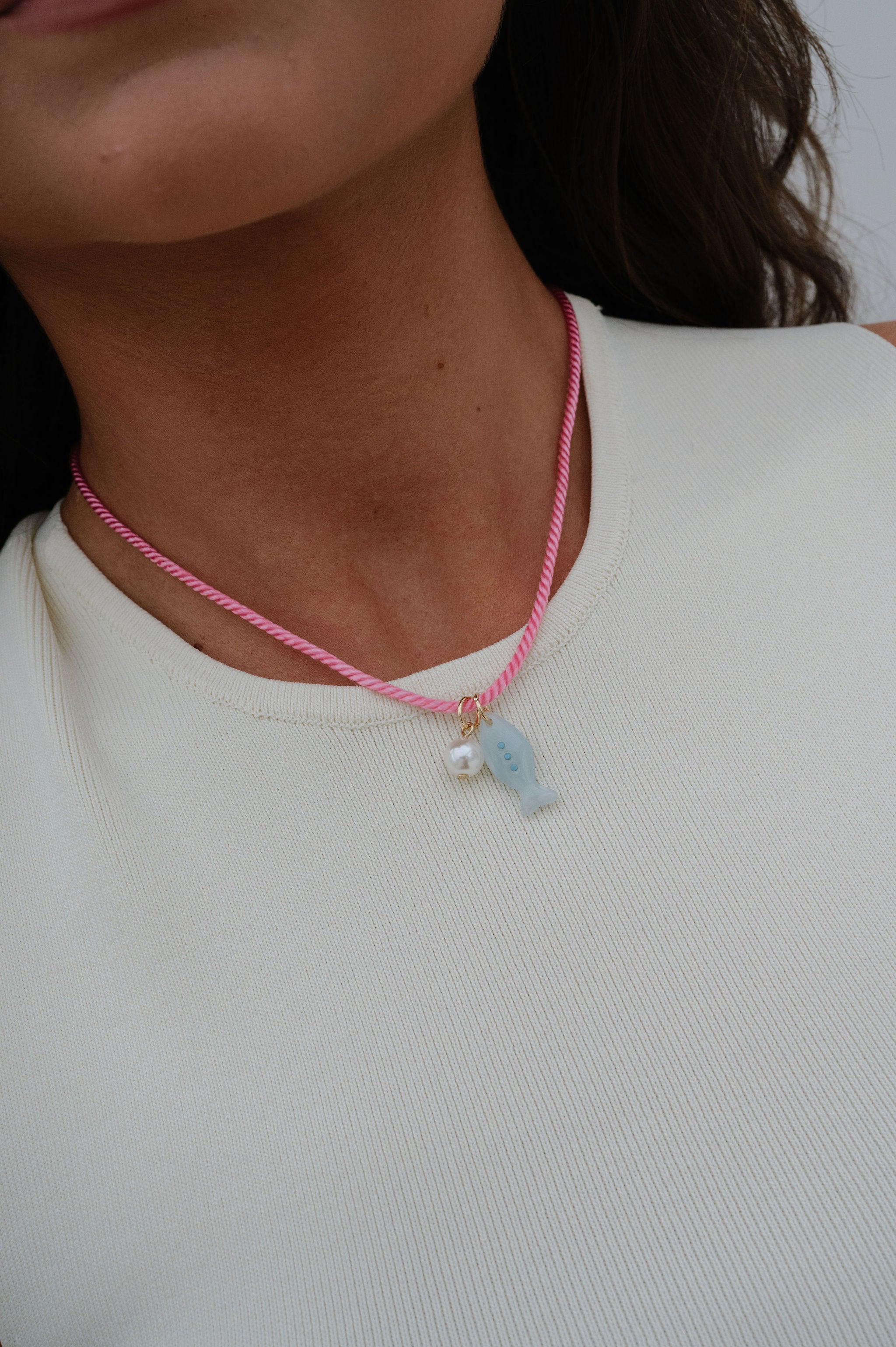 Lagoon Rope Pearl Charm Necklace-Pink