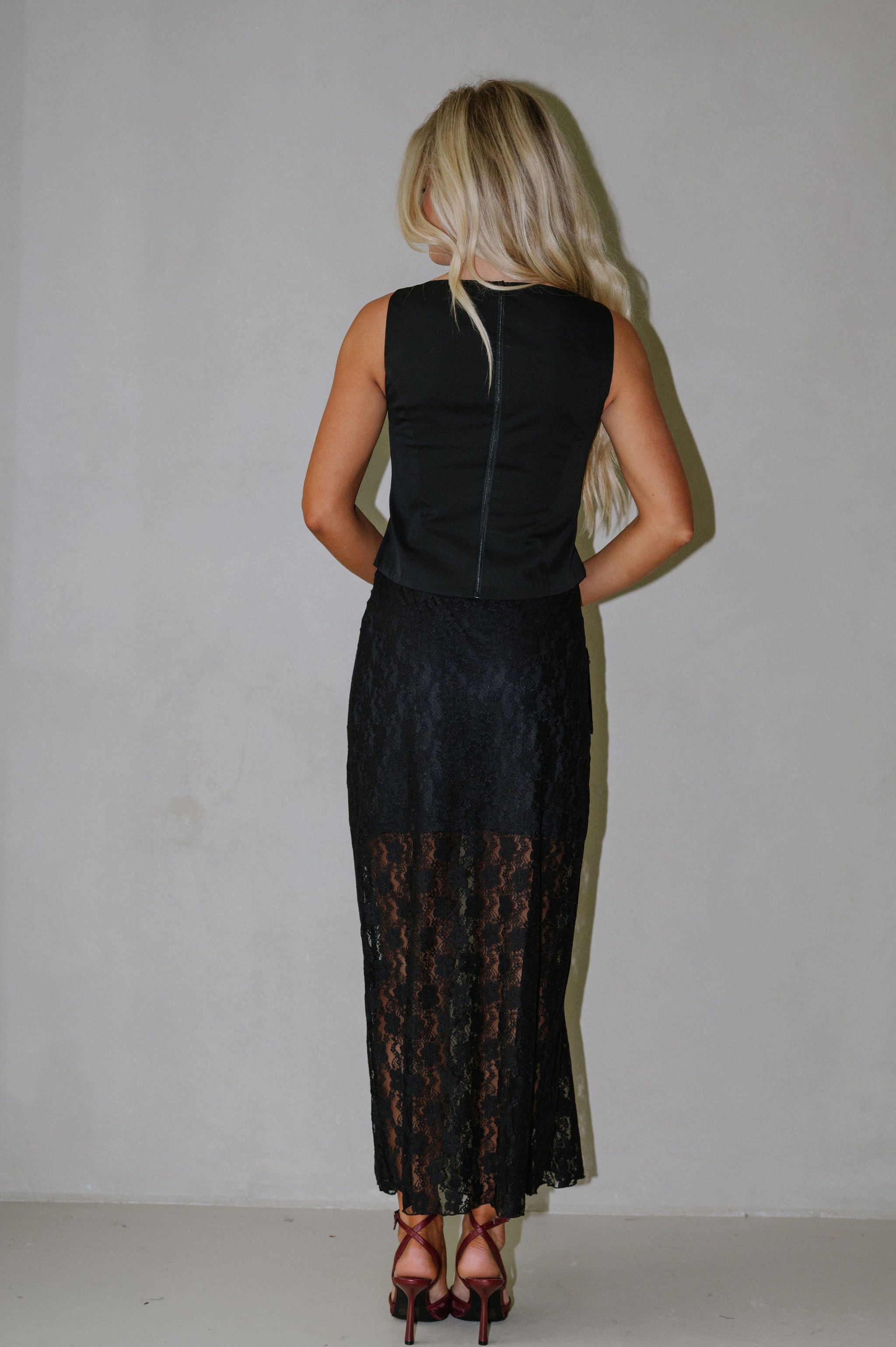 Lace Maxi Skirt- Black