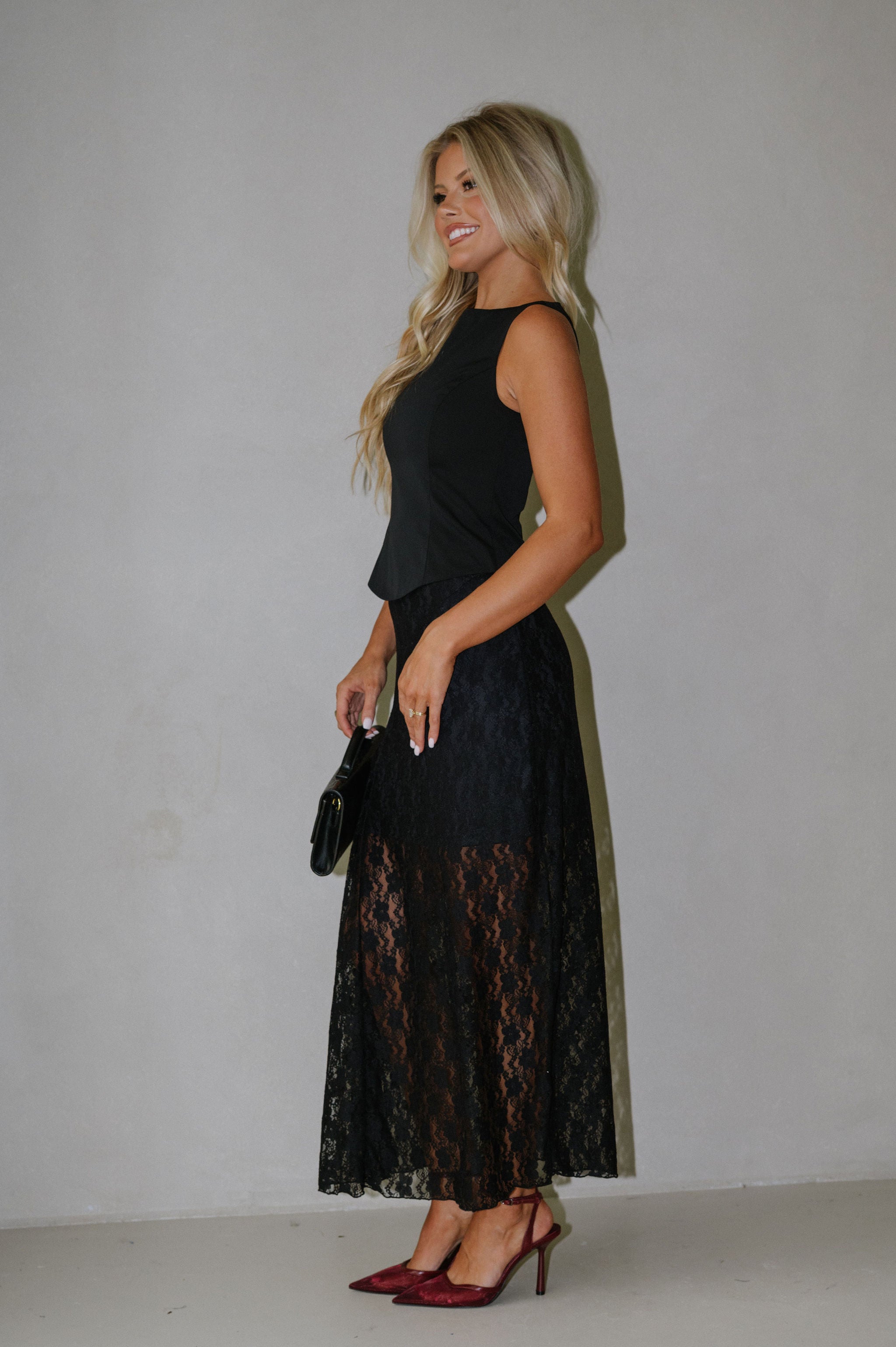 Lace Maxi Skirt- Black