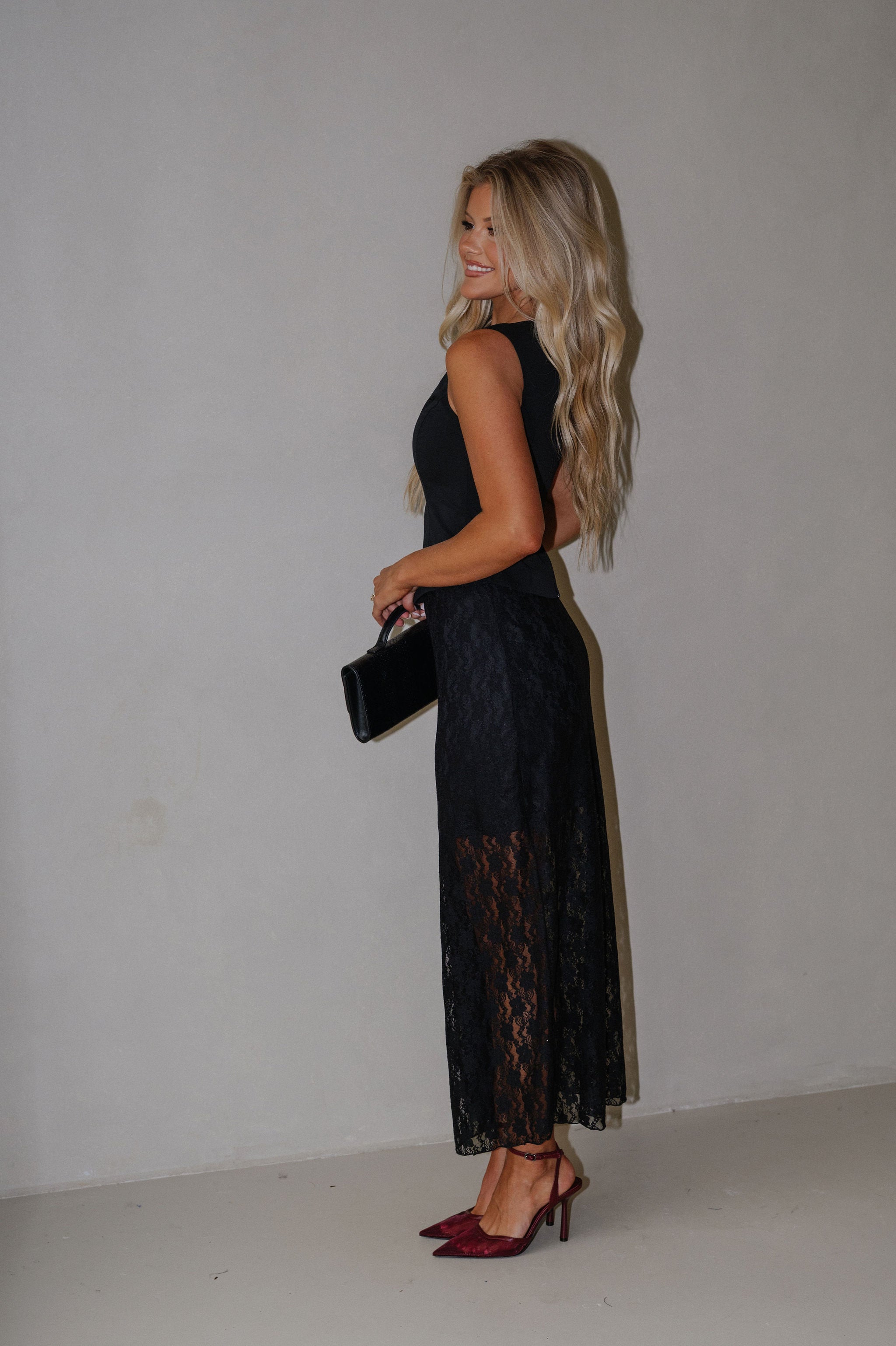 Lace Maxi Skirt- Black