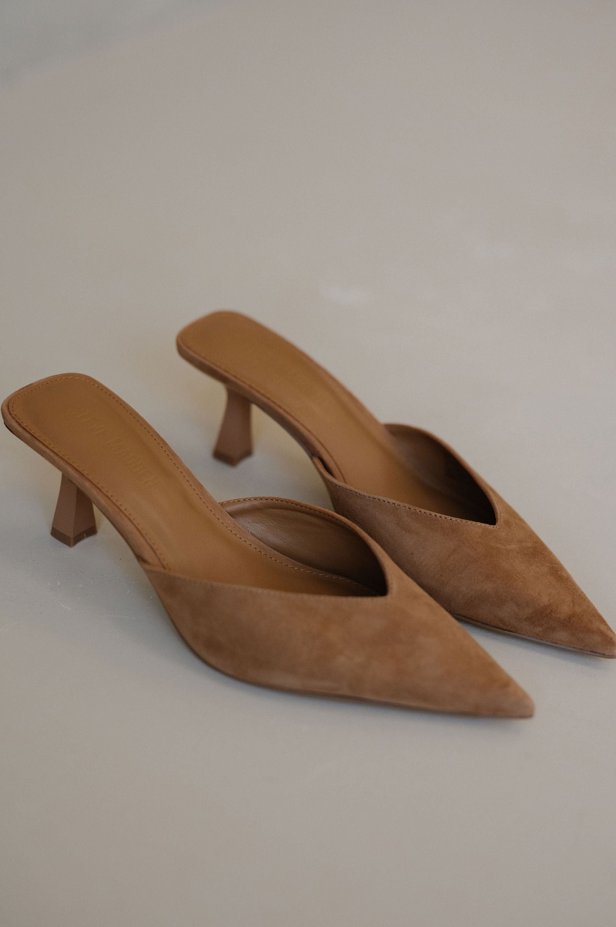 Mod Heel-Chestnut Suede