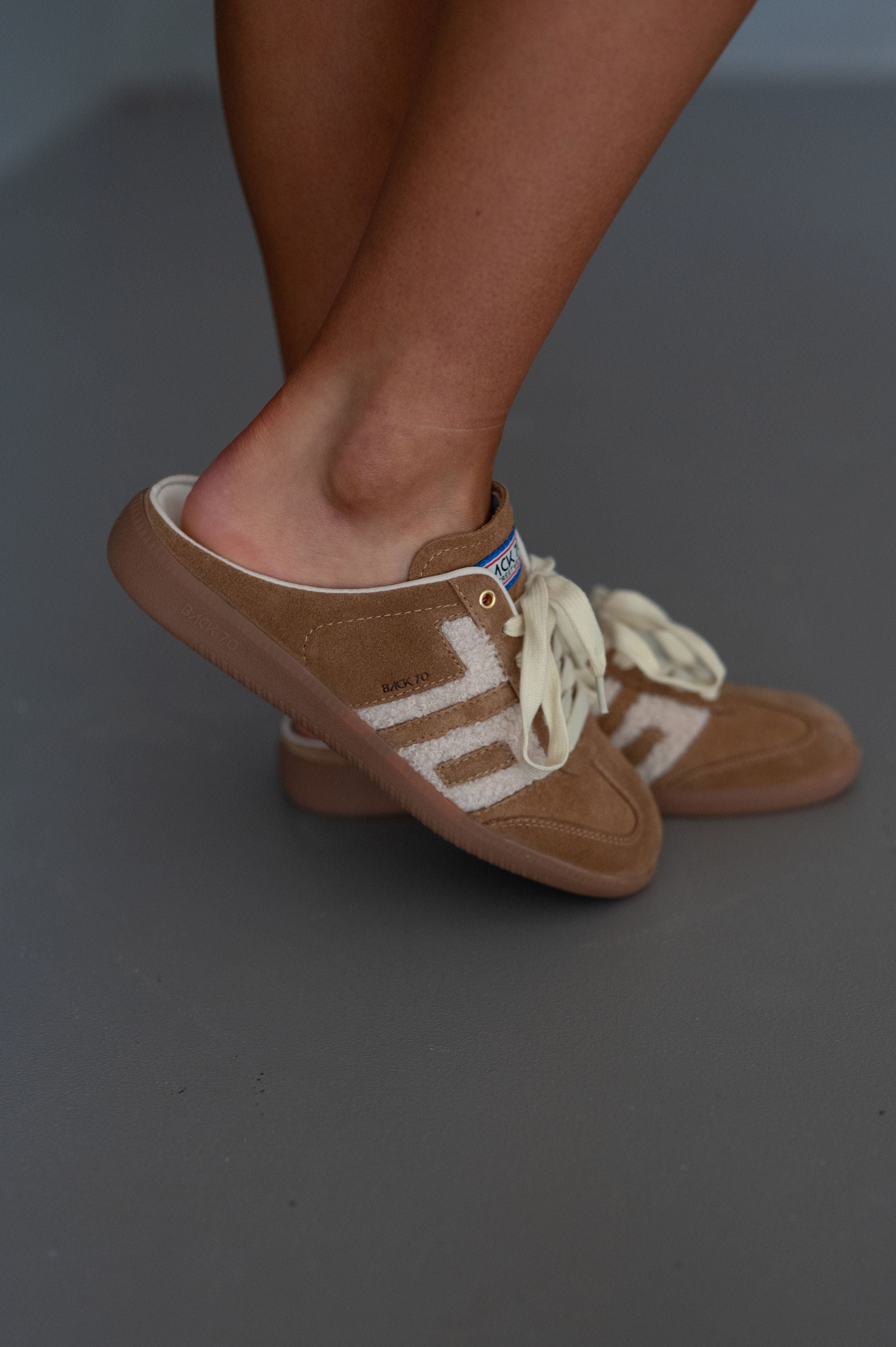 Back70 Slide Sneakers-Easter
