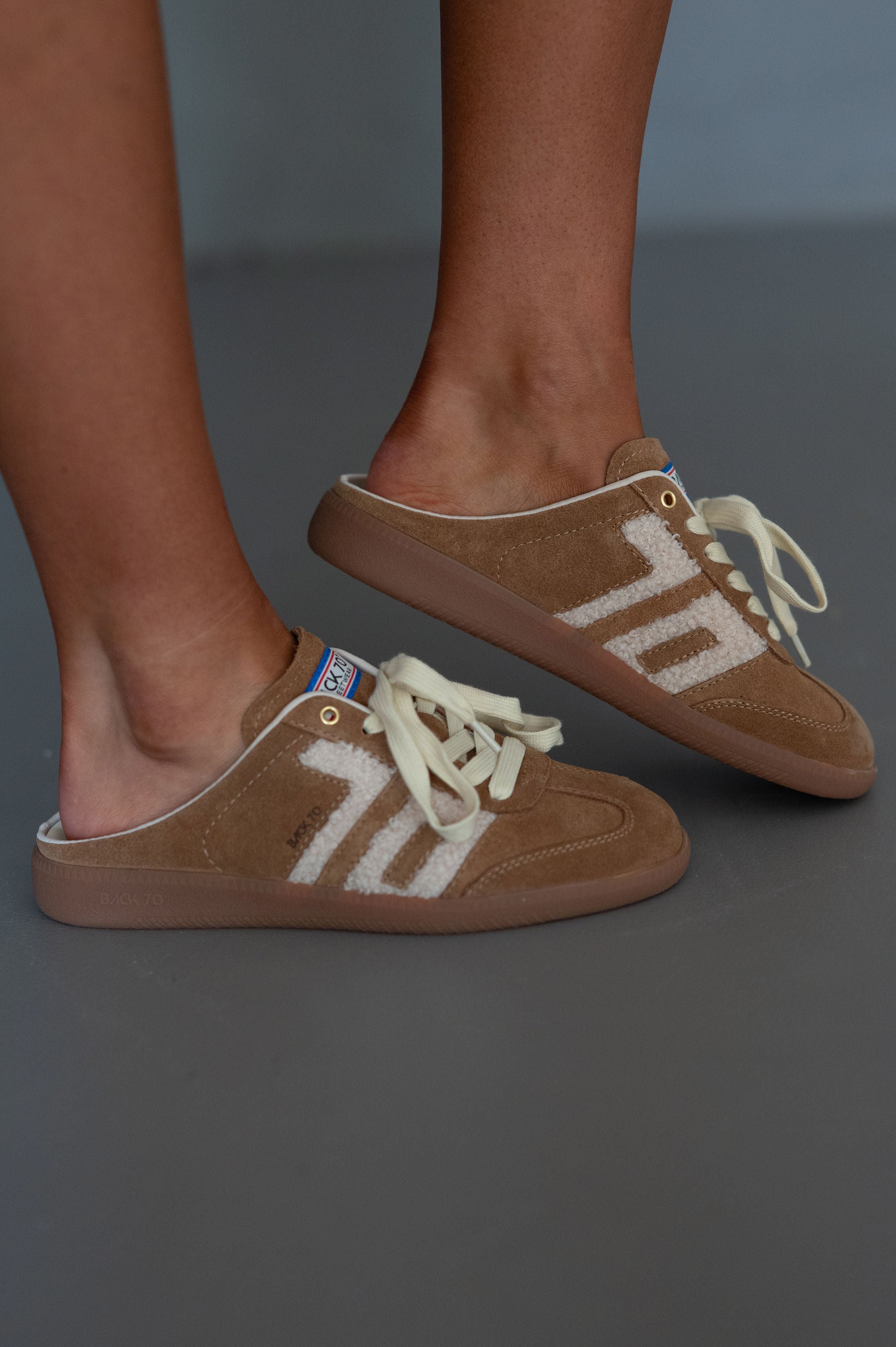 Back70 Slide Sneakers-Easter