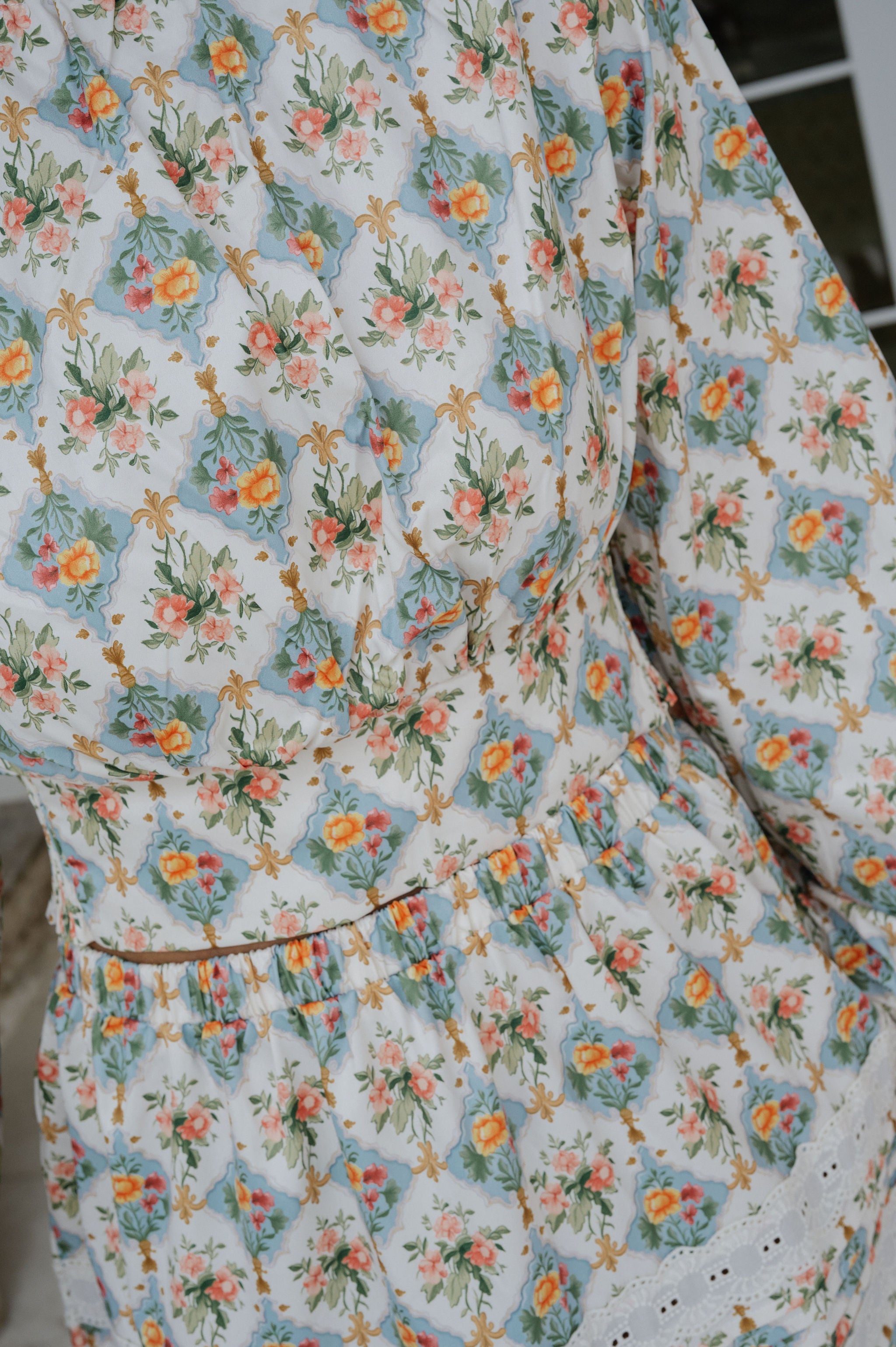 Mallie Skirt Set-Cream Multi