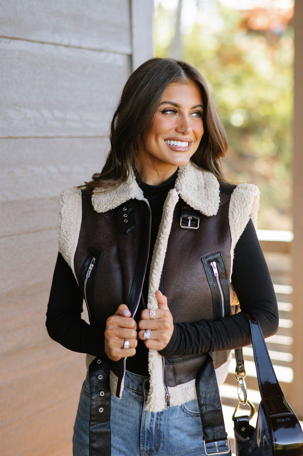 Olivia Vest-Brown Camel