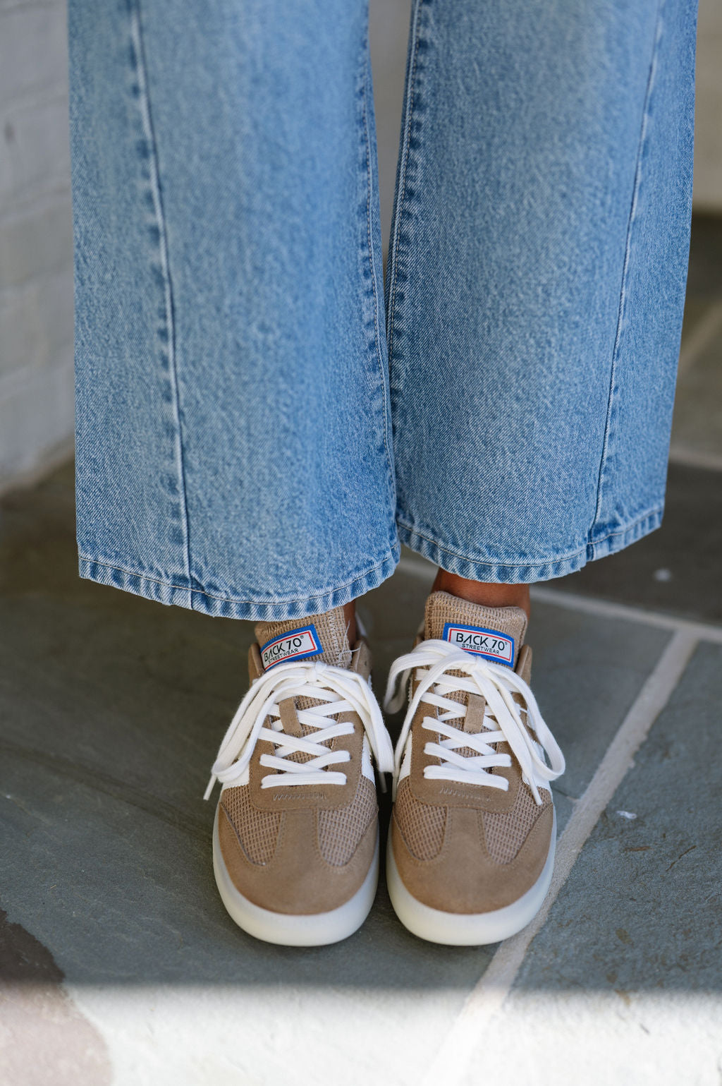 Denver Back 70 Cloud Sneaker- Beige/White