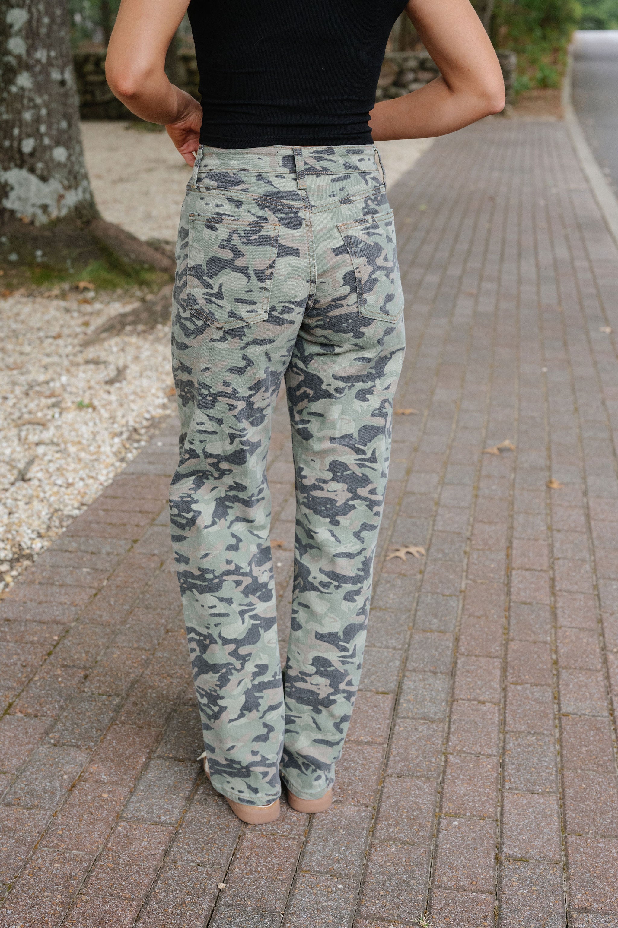 Straight Leg Jeans-Camo