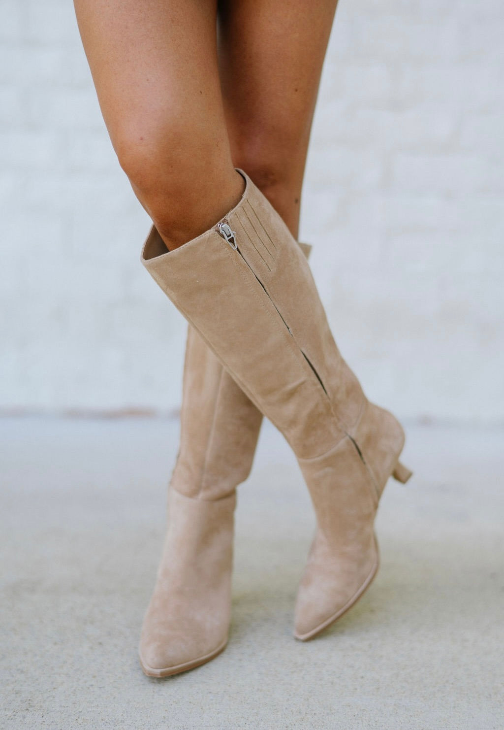 Auggie Suede Boots-Camel/Dolce Vita