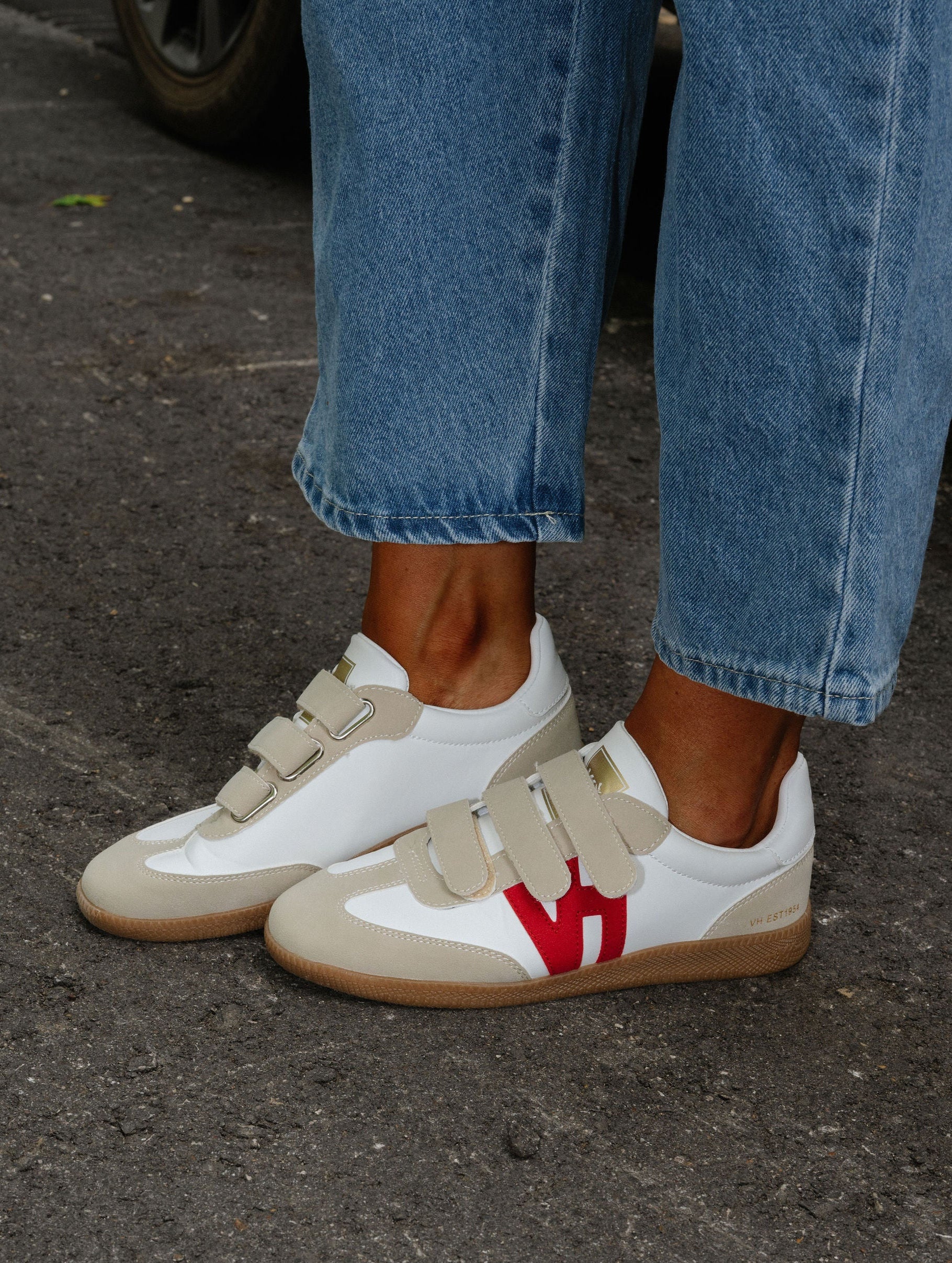 Pace Sneaker-White Grey/Red