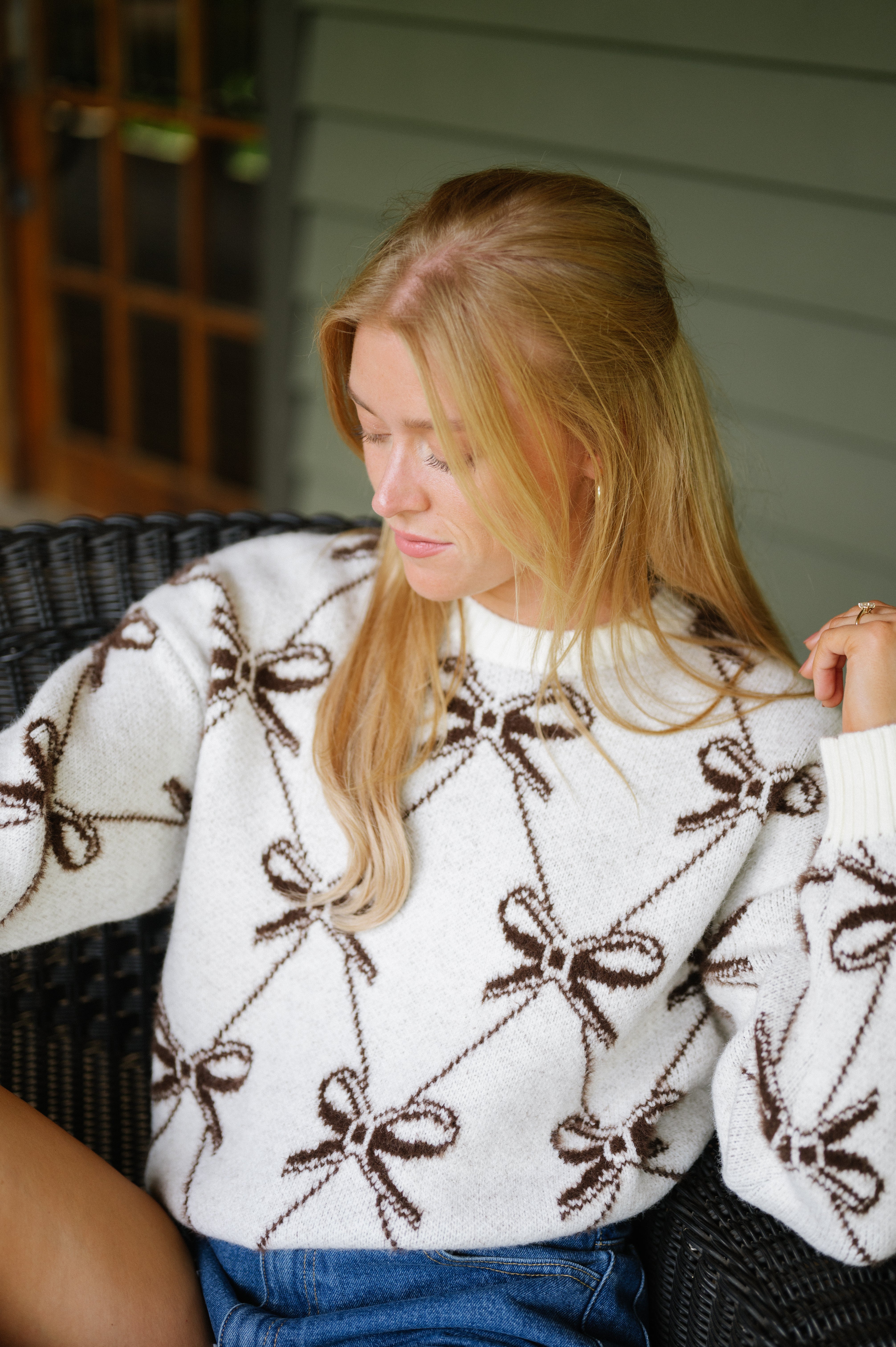 Wrapping Bow Sweater- Ivory/Brown