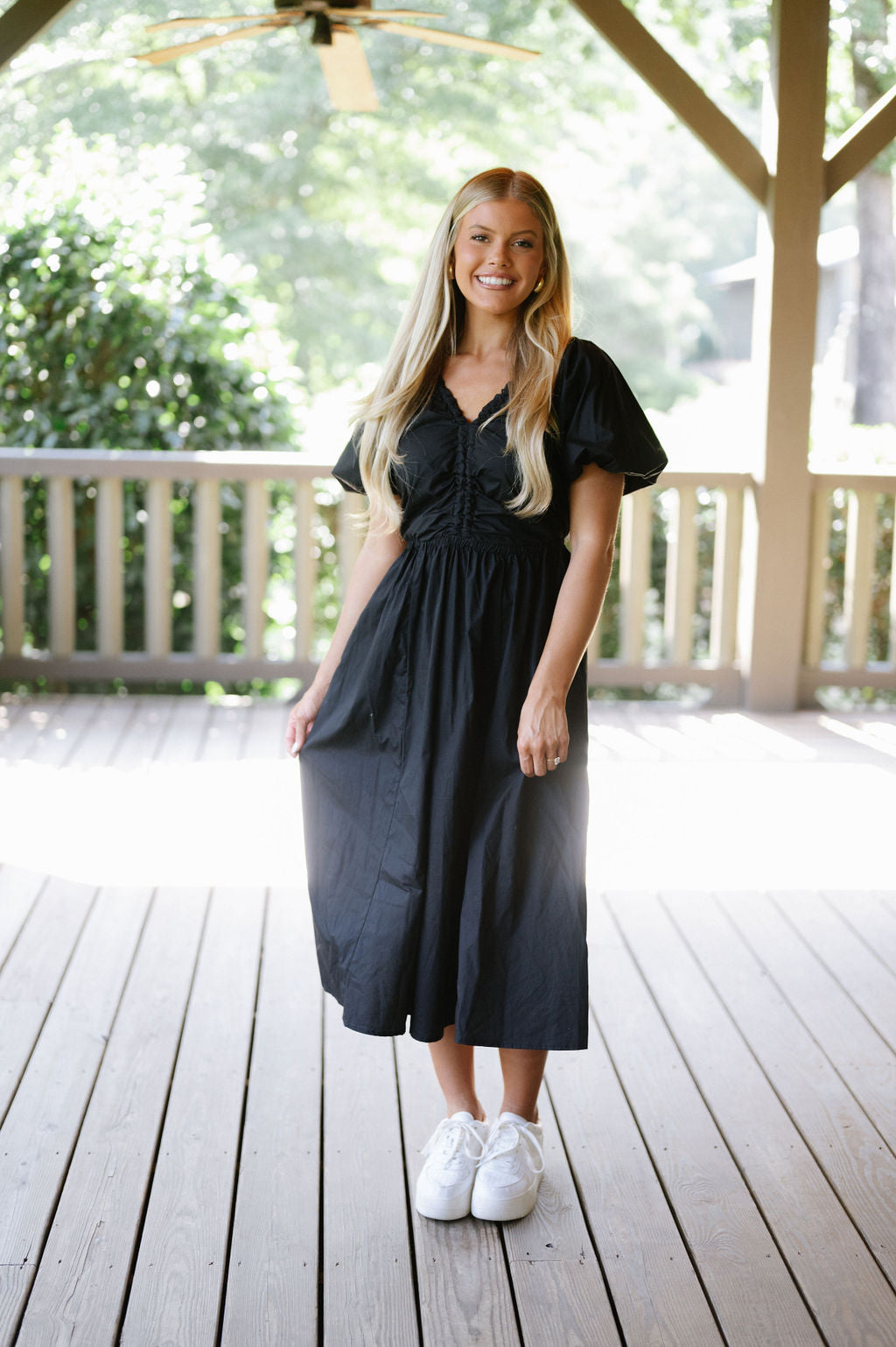 V-Neck Puff Sleeve Dress-Black