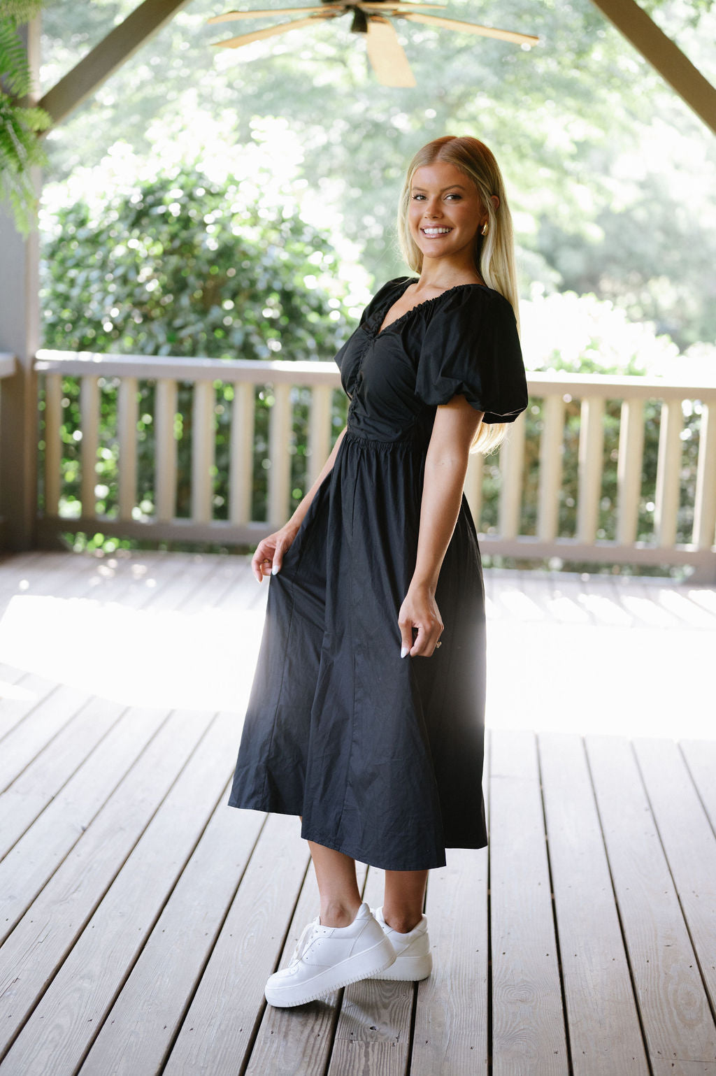 V-Neck Puff Sleeve Dress-Black