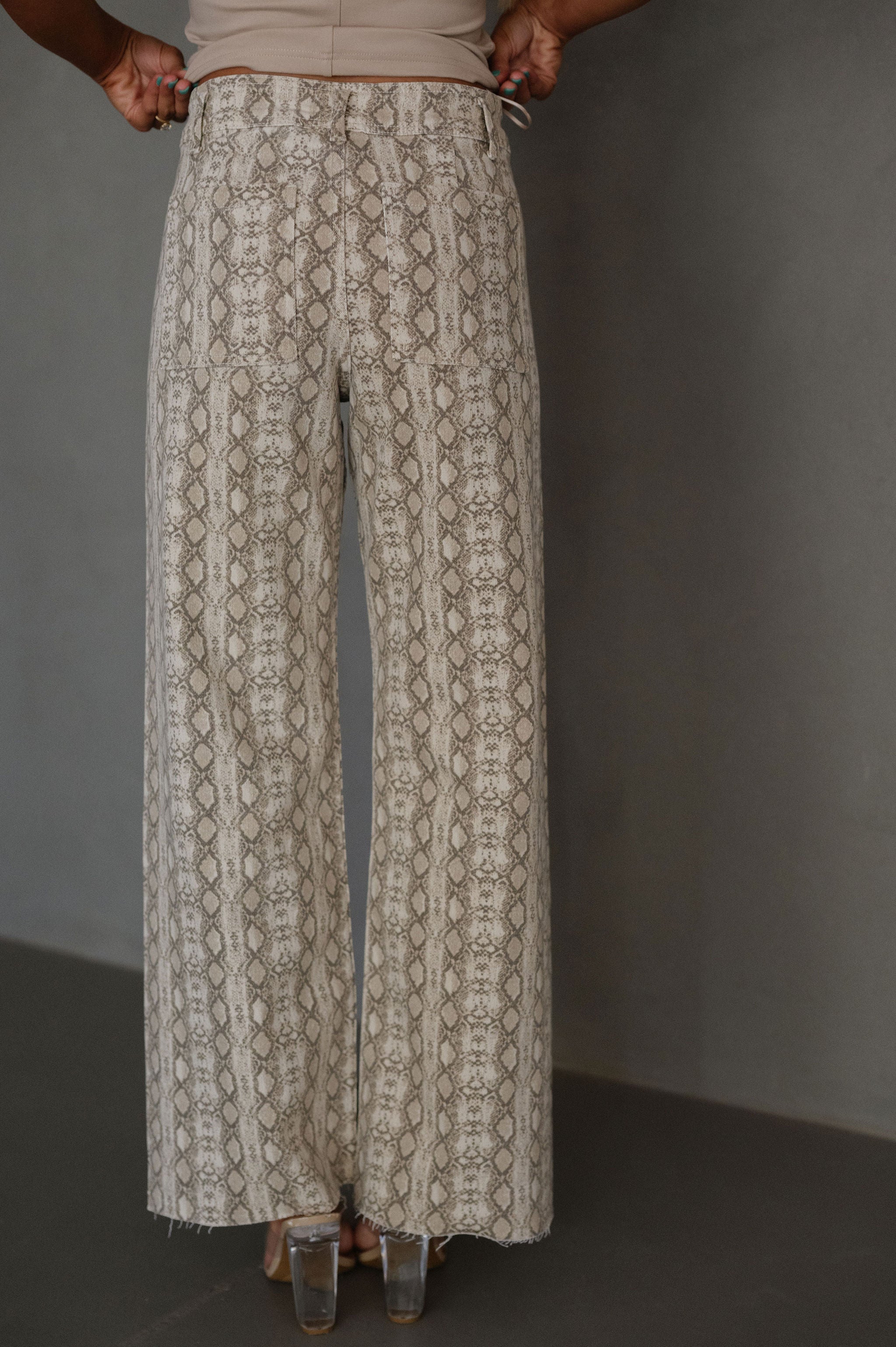 Corie Snake Printed Pants-Beige