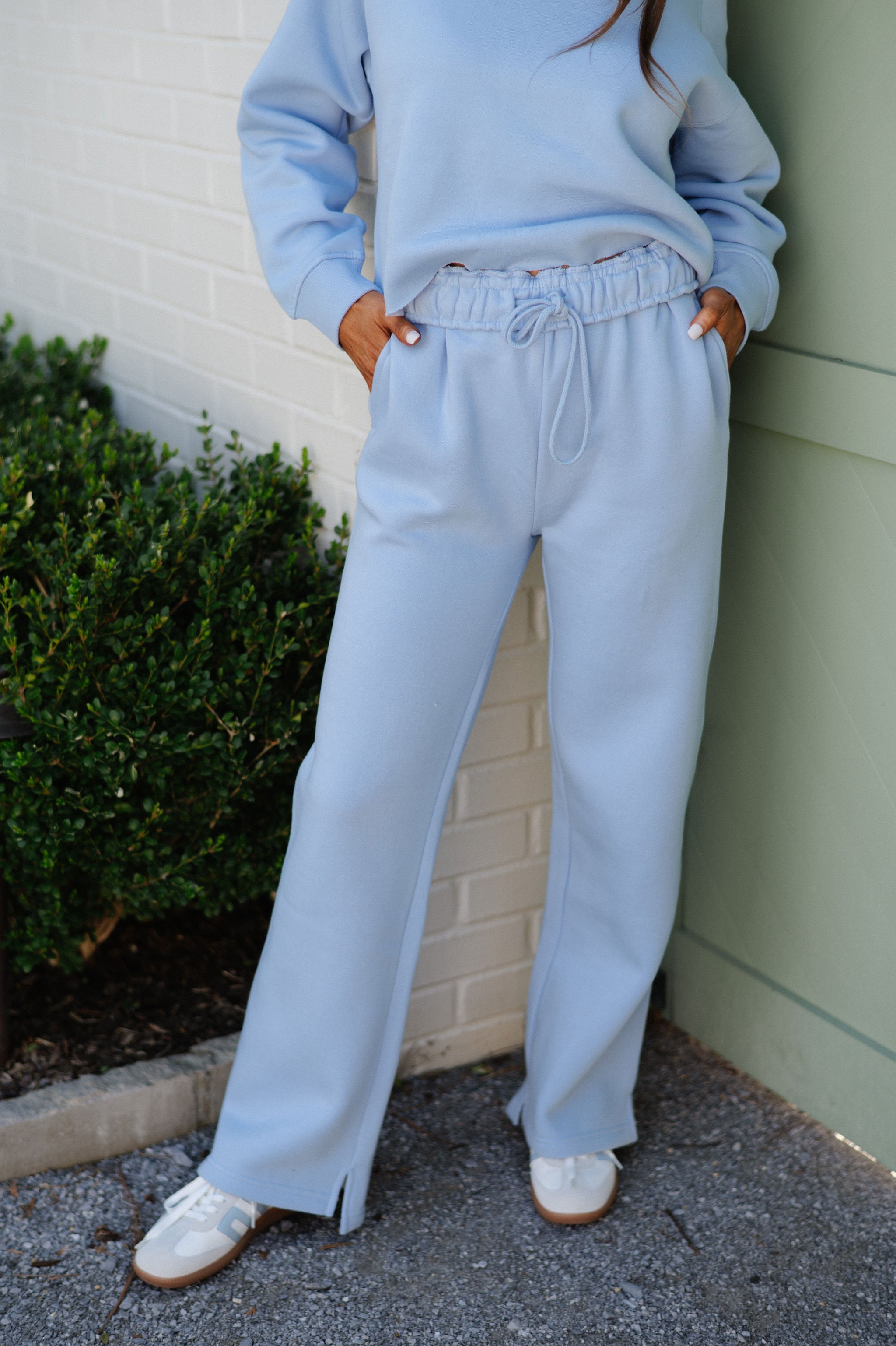 Essential Fleece Sweatpants-Blue