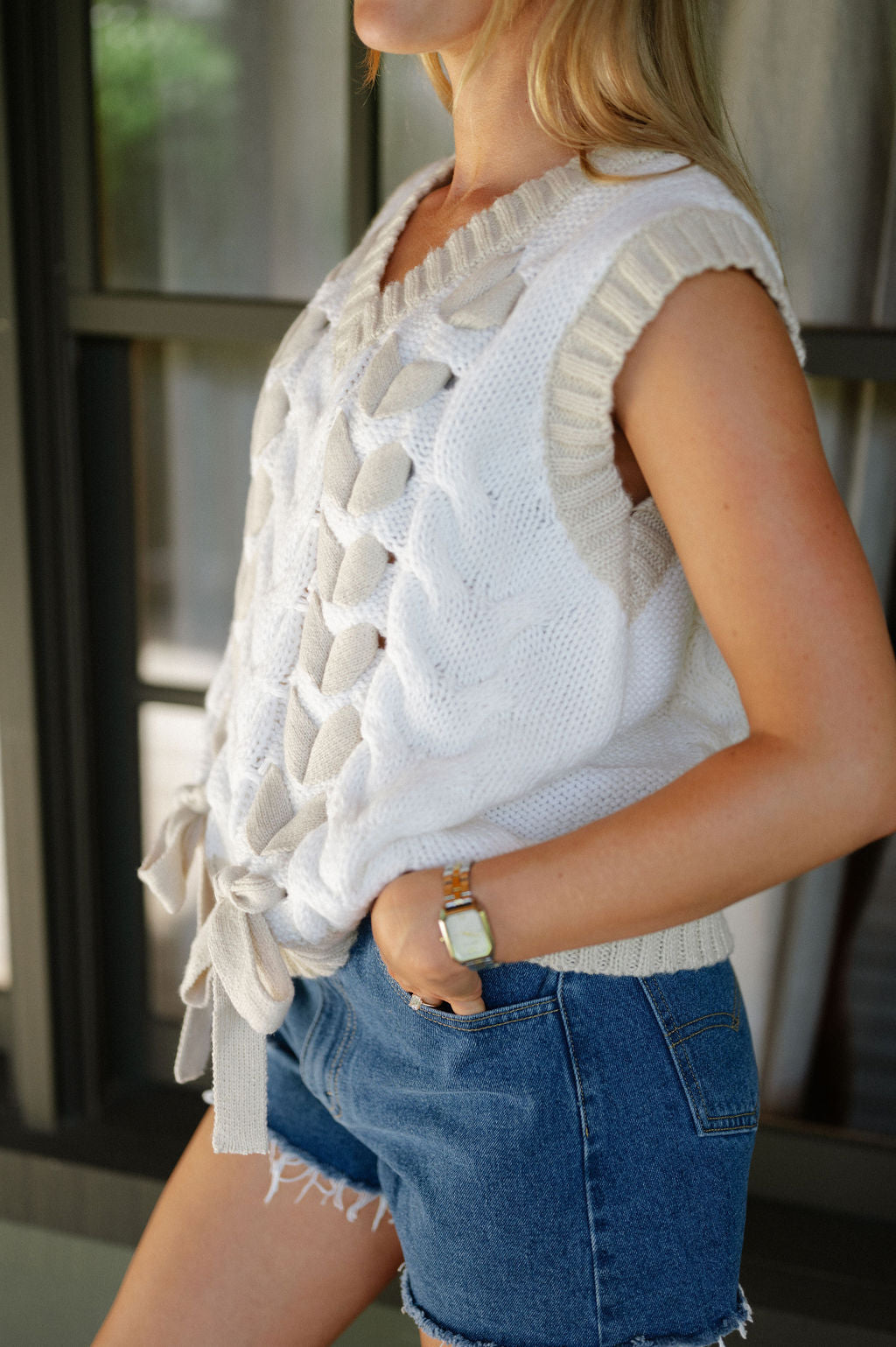 Lace Up Detail Sweater-White/Taupe