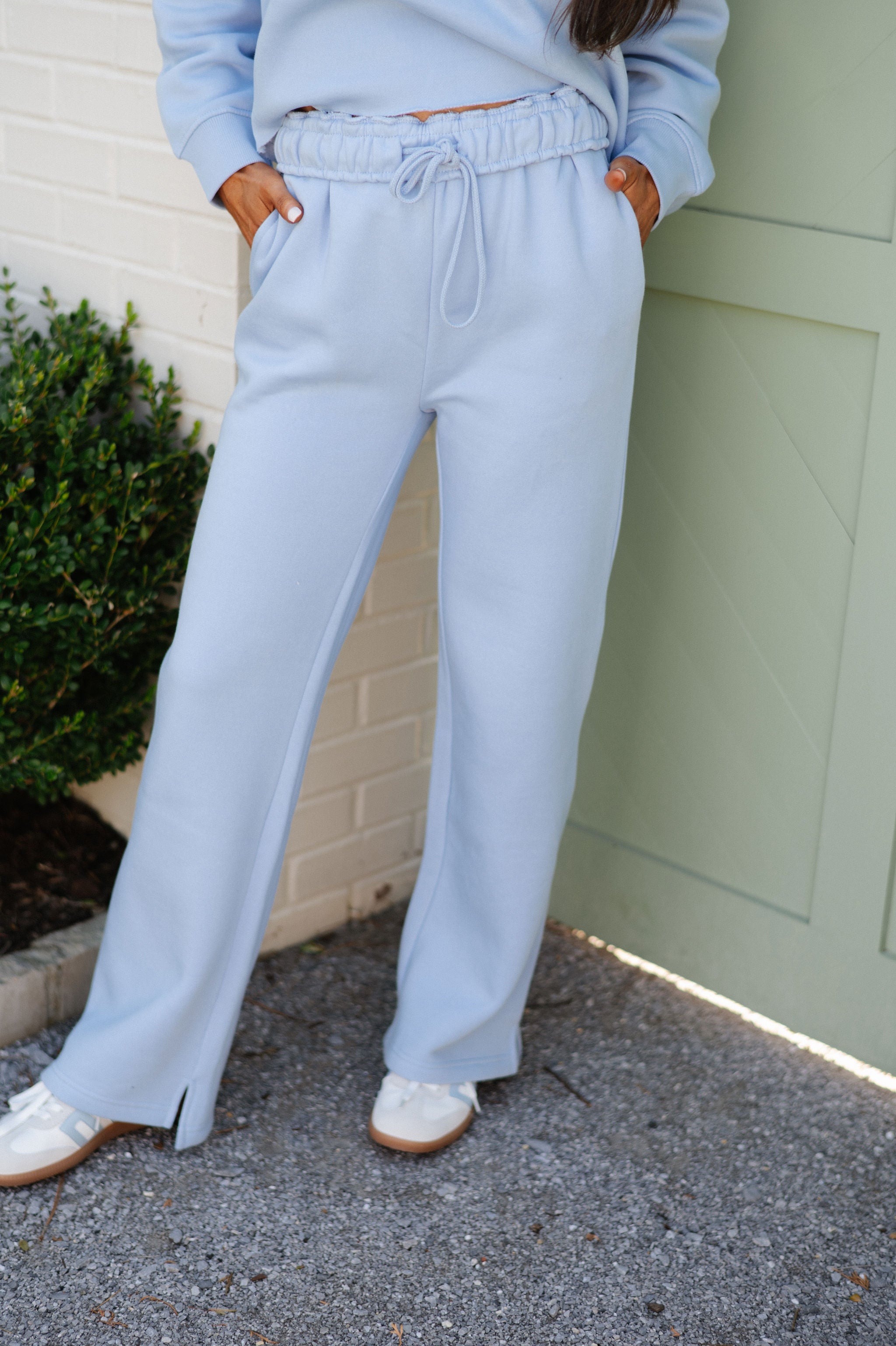 Essential Fleece Sweatpants-Blue