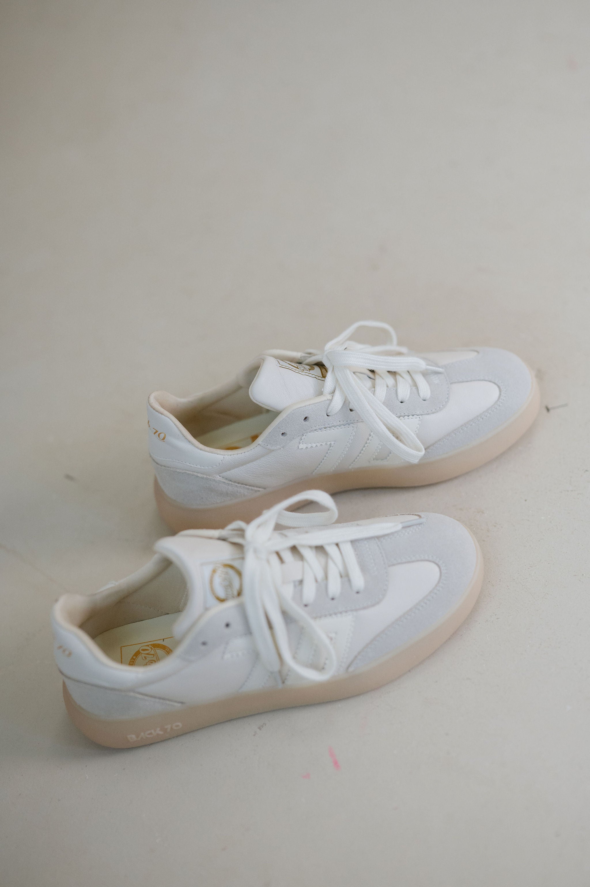 Back 70 Brooklyn Sneakers-Milk