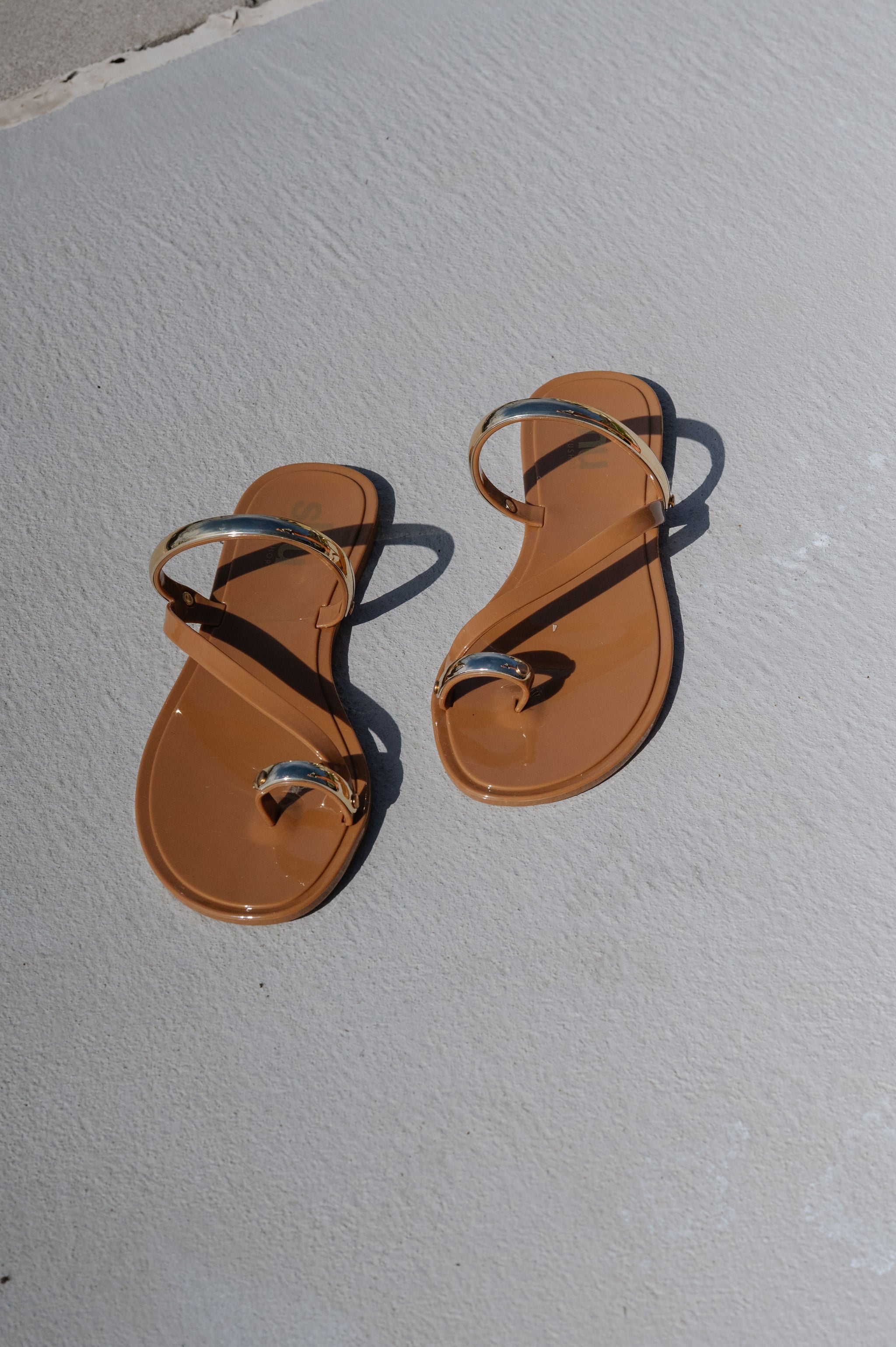 Dottie Sandal-Tan